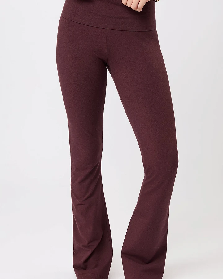 MANDALA Damen vegan Hose Classic Rolldown Ruby