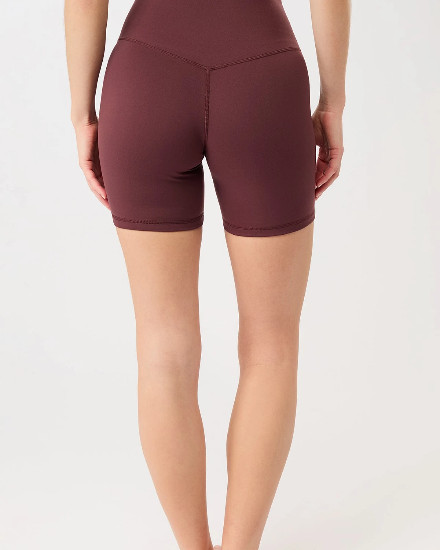 MANDALA Damen vegan Biker Shorts Ruby Rot – Ansicht 2