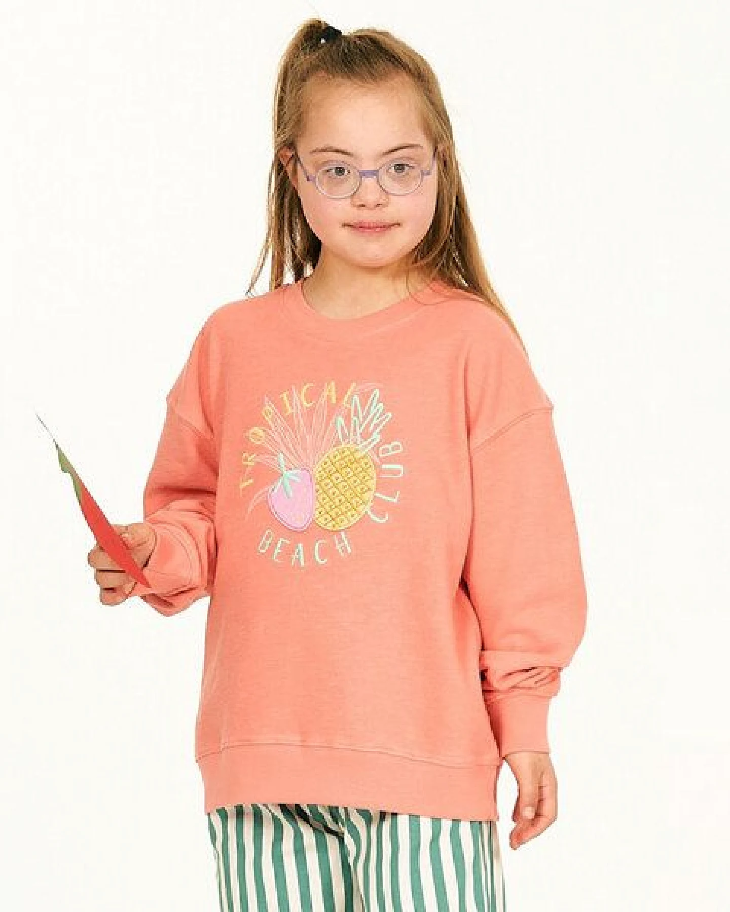Sense Organics Kinder Sweatshirt, Modell DARI – Ansicht 2