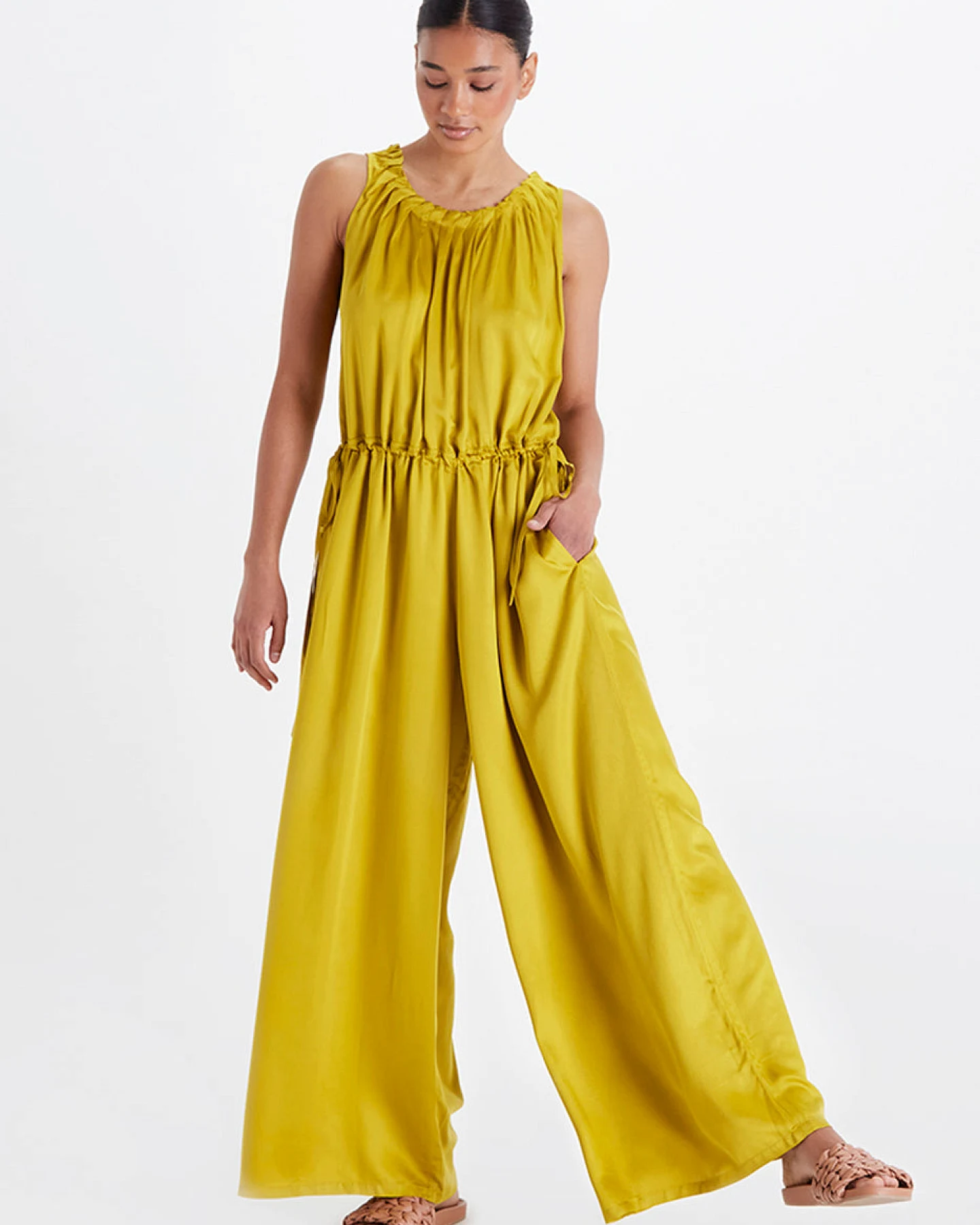 Neu Nomads Damen vegan Jumpsuit Sia Senf – Ansicht 2
