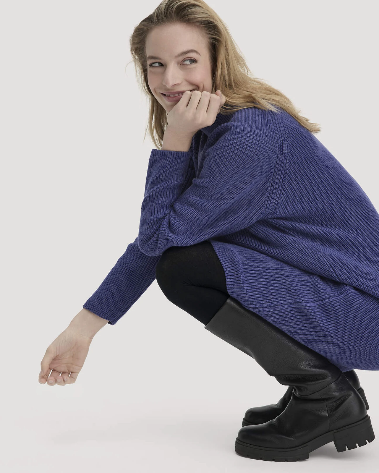 hessnatur Damen Langschaft-Stiefel aus chromfrei gegerbtem Leder - schwarz - Größe 37 – Ansicht 2