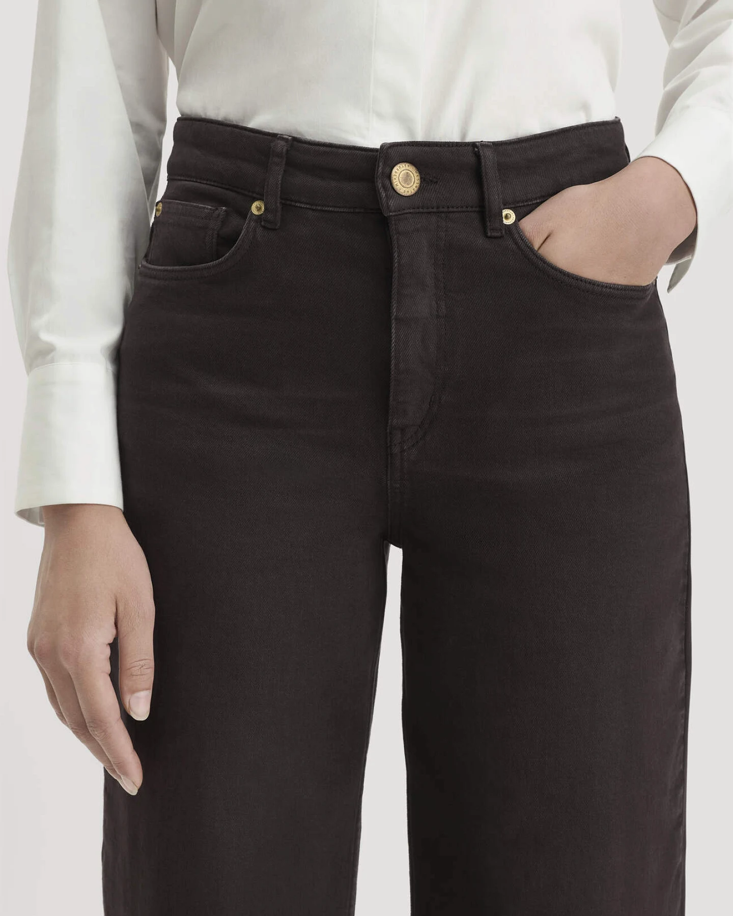 hessnatur Damen Jeans ALVA Wide Leg GARMENT DYE aus Bio-Baumwolle mit recycelter Baumwolle - braun - Größe 29/32 – Ansicht 4