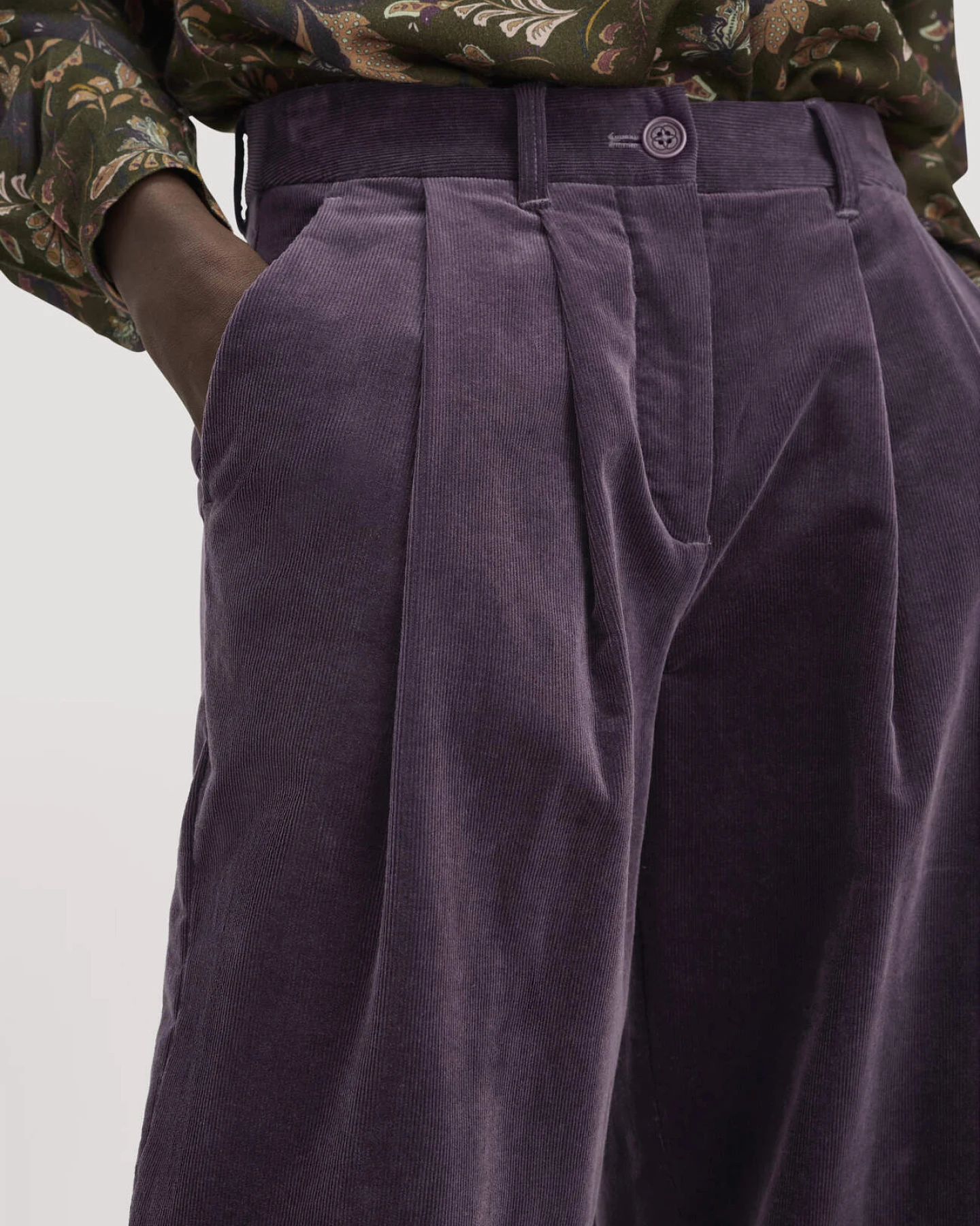 hessnatur Damen Cordhose Wide Leg aus Bio-Baumwolle - lila - Größe 40 – Ansicht 3