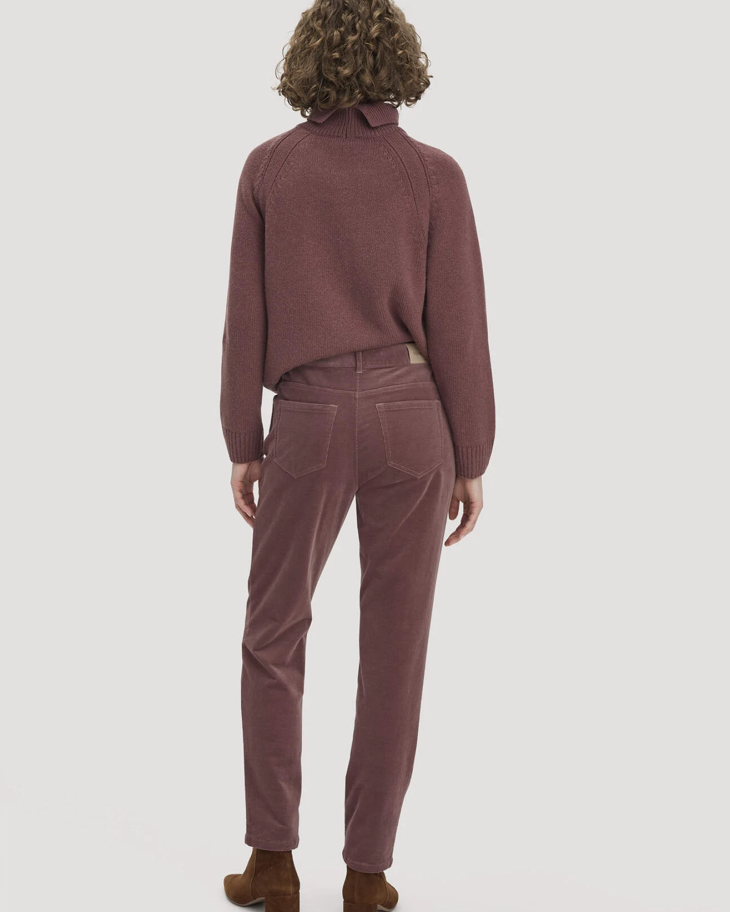 hessnatur Damen Gewebe Cord Hose Straight Leg aus Bio-Baumwolle - rot - Größe 42 – Ansicht 2
