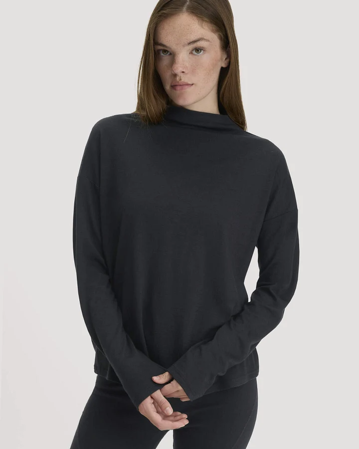 hessnatur Loungewear Longsleeve Oversize aus Bio-Merinowolle - schwarz - Größe XL