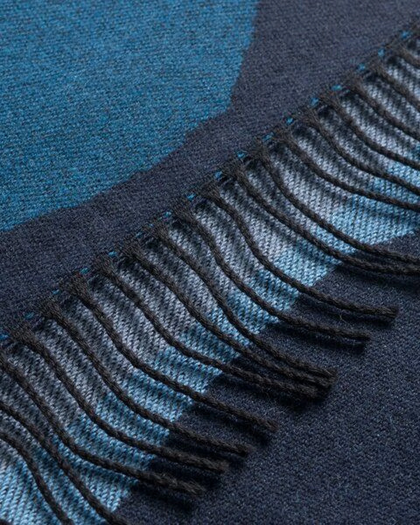 Rotholz - Woven Schal Merino breit – Ansicht 2