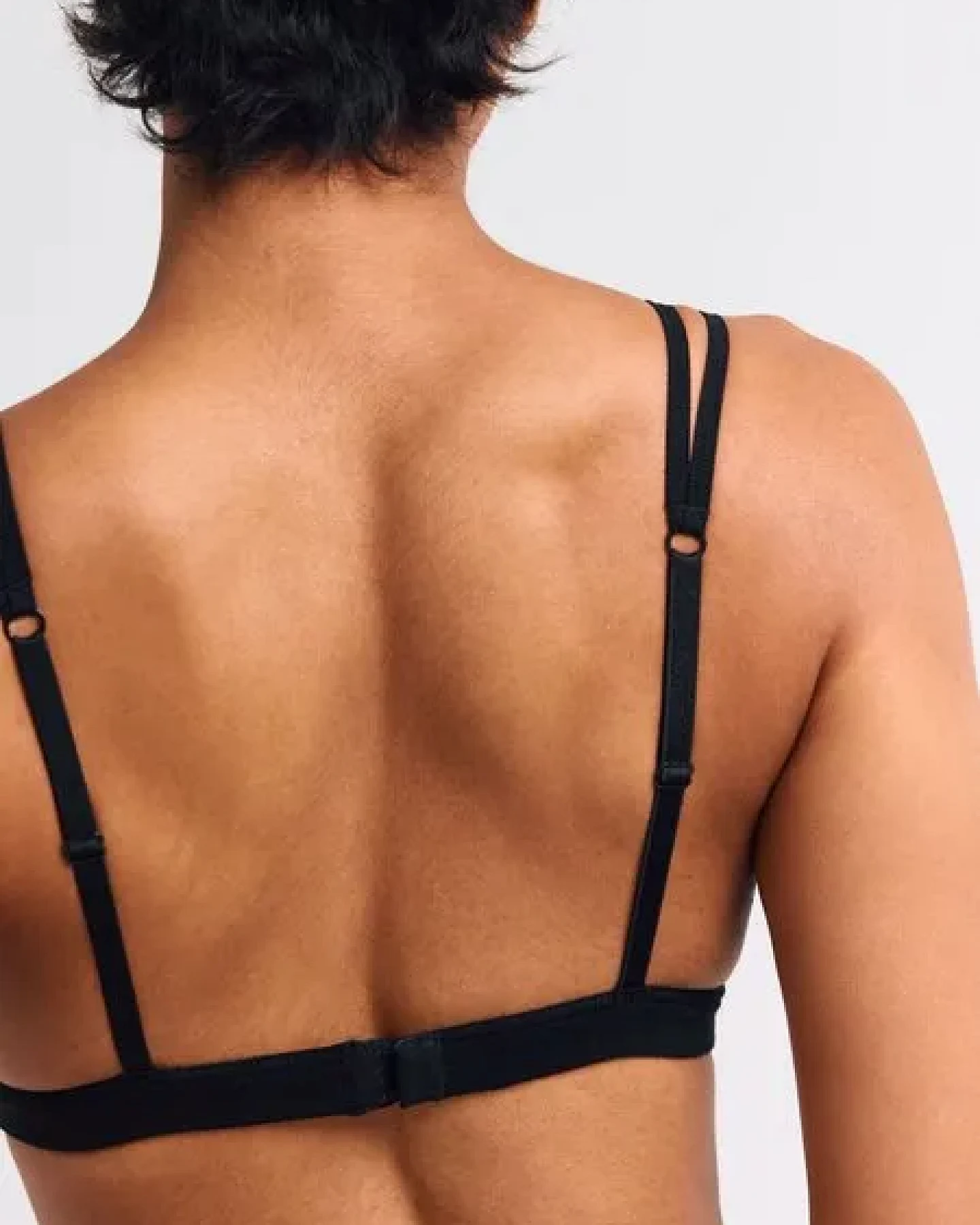 erlich textil Fluid Lace bügelloser Cut-Out Bralette mit Spitze aus recyceltem Polyamid, made in Europe – Ansicht 4