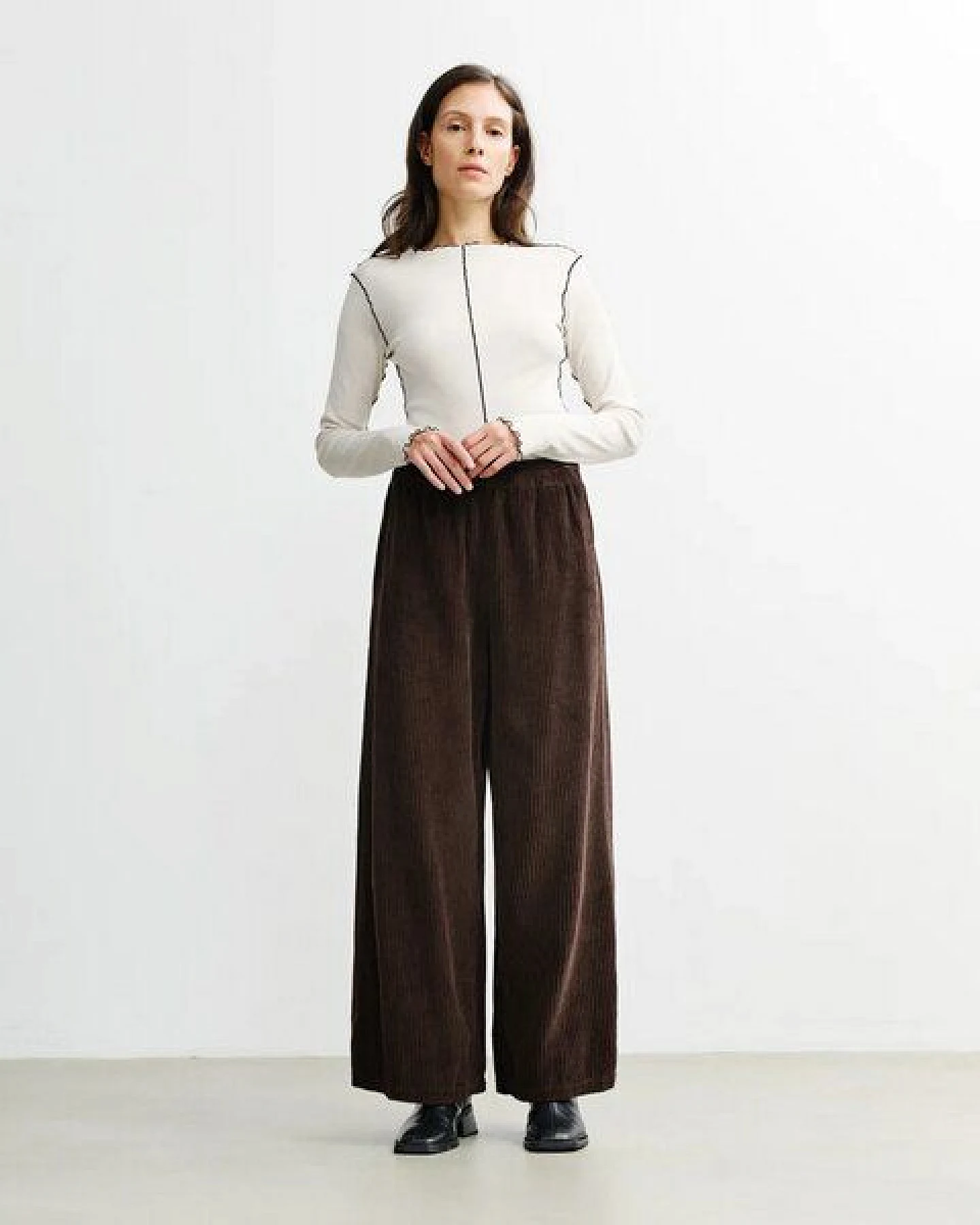 Rotholz - Hose Cord Flared Pant – Ansicht 3