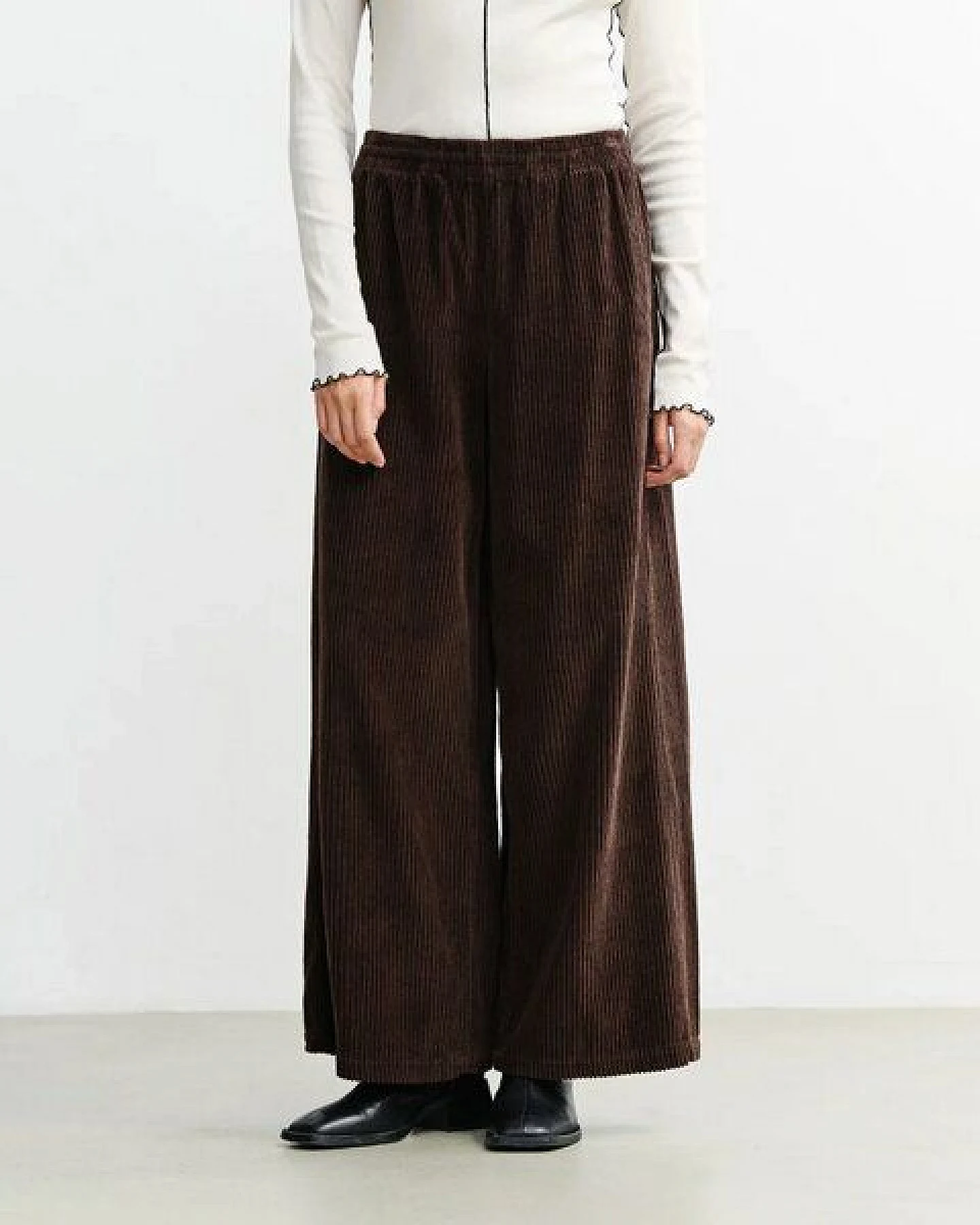 Rotholz - Hose Cord Flared Pant – Ansicht 2