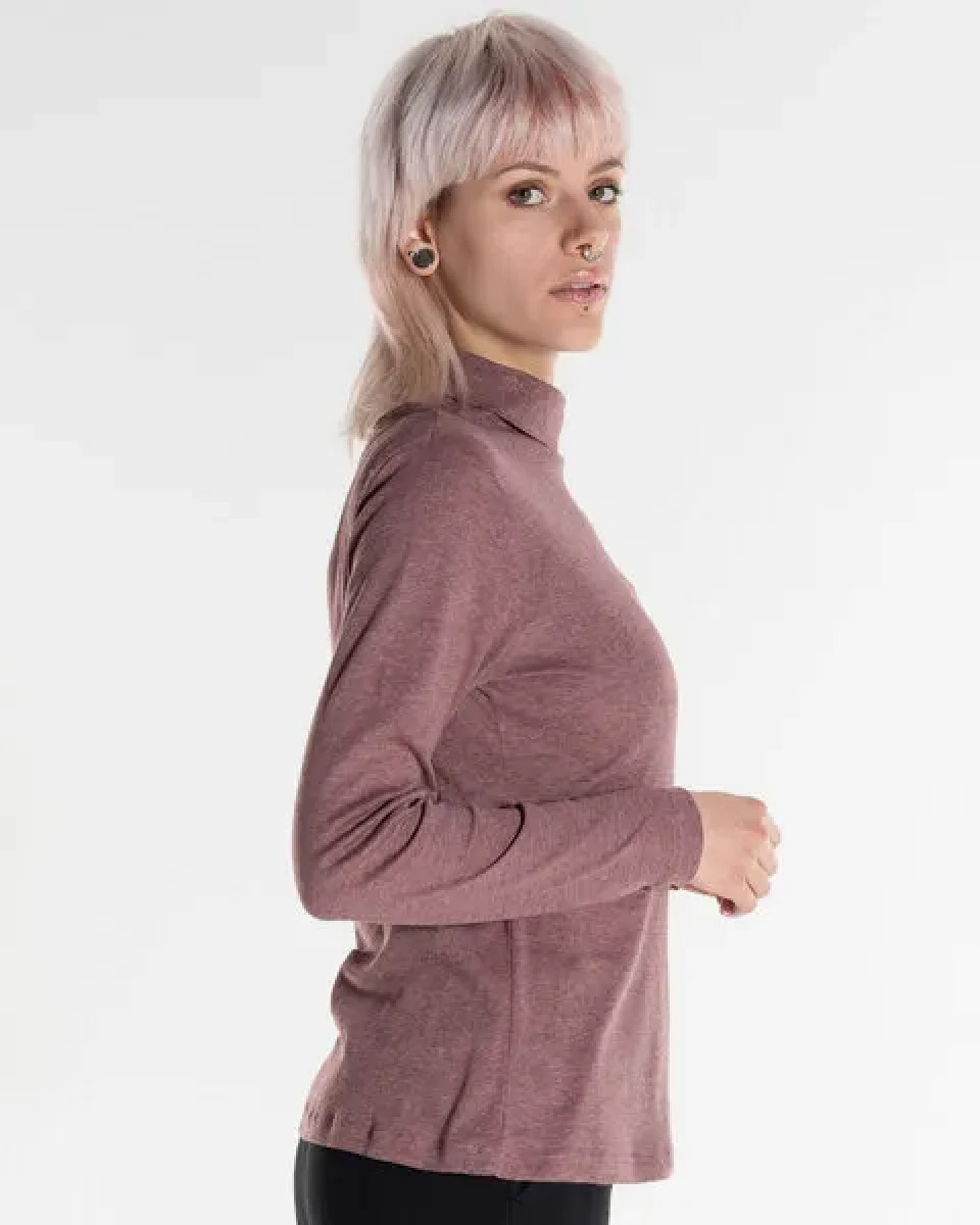 Alma & Lovis Rollkragenshirt aus Bio-Baumwoll-Jersey – Ansicht 2