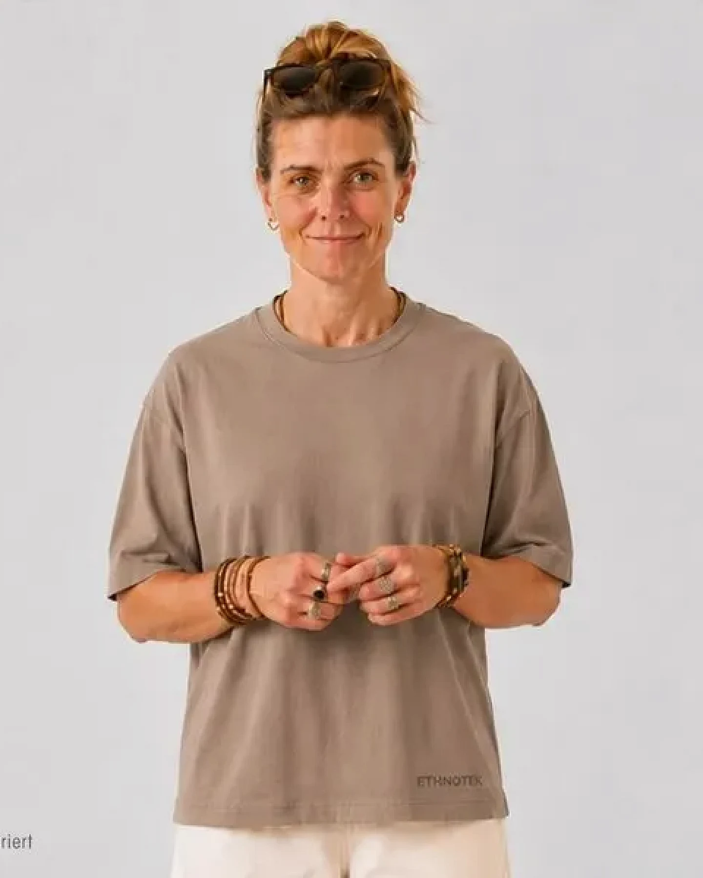 Ethnotek T-Shirt mit Stickerei Heavyweight Organic Cotton Oversized – Ansicht 3