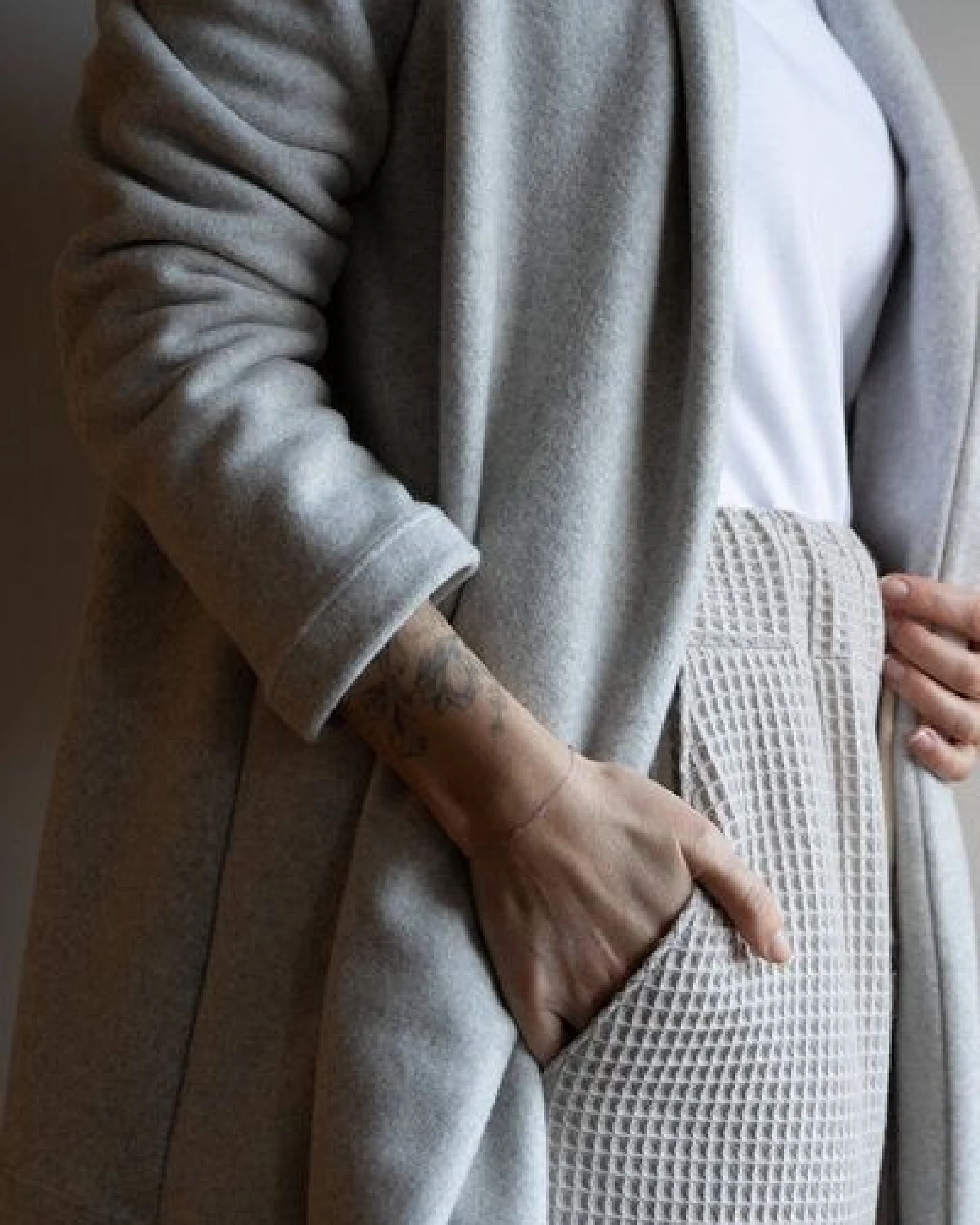 Ecostories Cardigan Kuschelwerk aus 100% Biobaumwollfleece – Ansicht 3