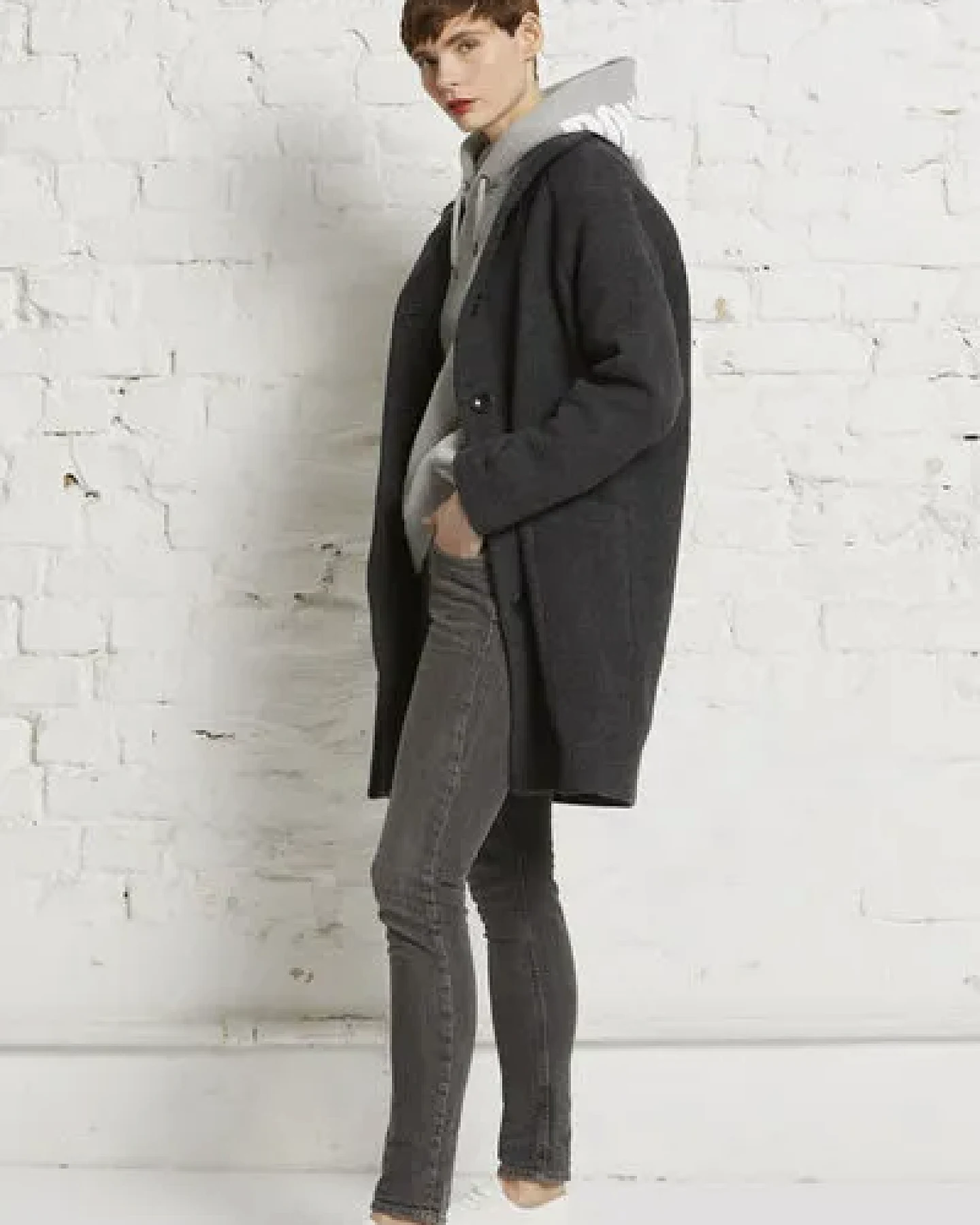 Wunderwerk Damen Mantel aus Schurwolle, "O-shape coat" – Ansicht 2