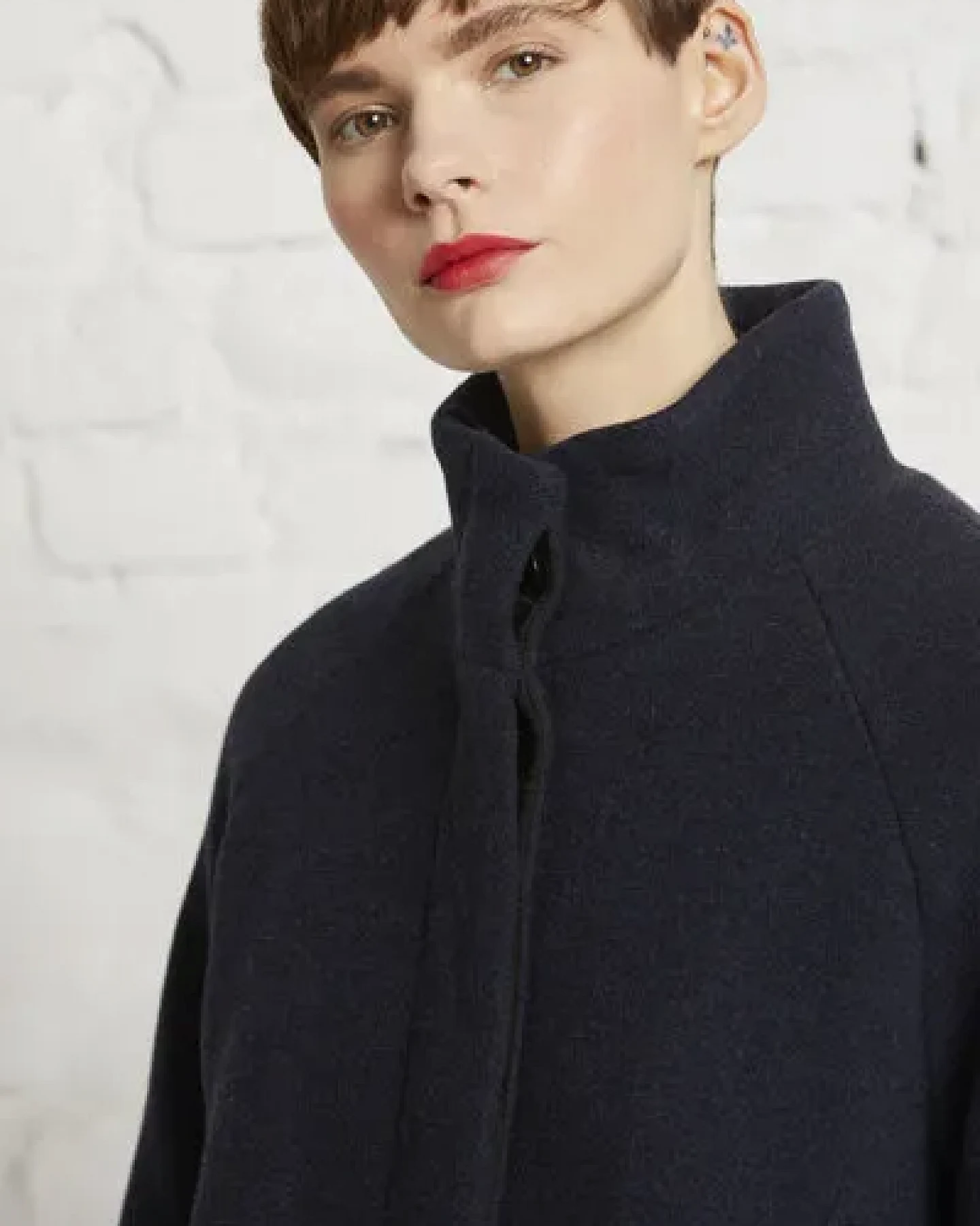Wunderwerk Damen Mantel aus Schurwolle, "O-shape coat" – Ansicht 2