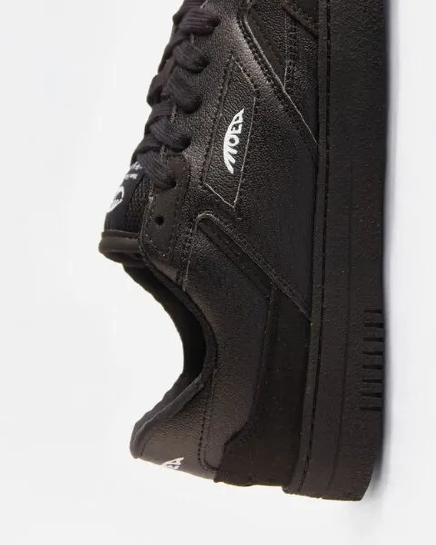 MoEa Sneakers Origin Low - Full Black - Corn – Ansicht 4