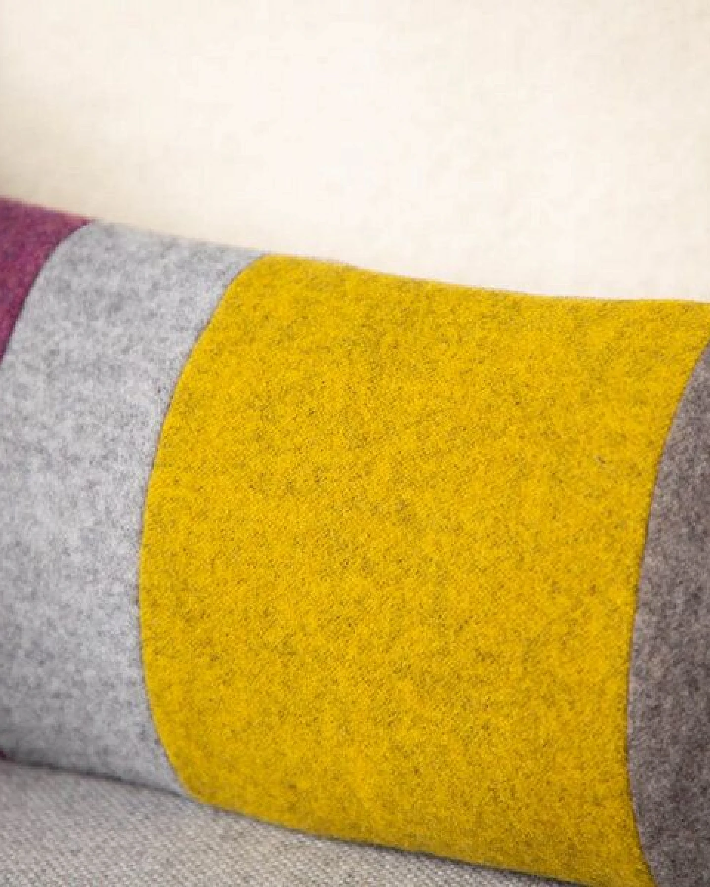 nahtur-design Rückenstützkissen aus Loden – Ansicht 3