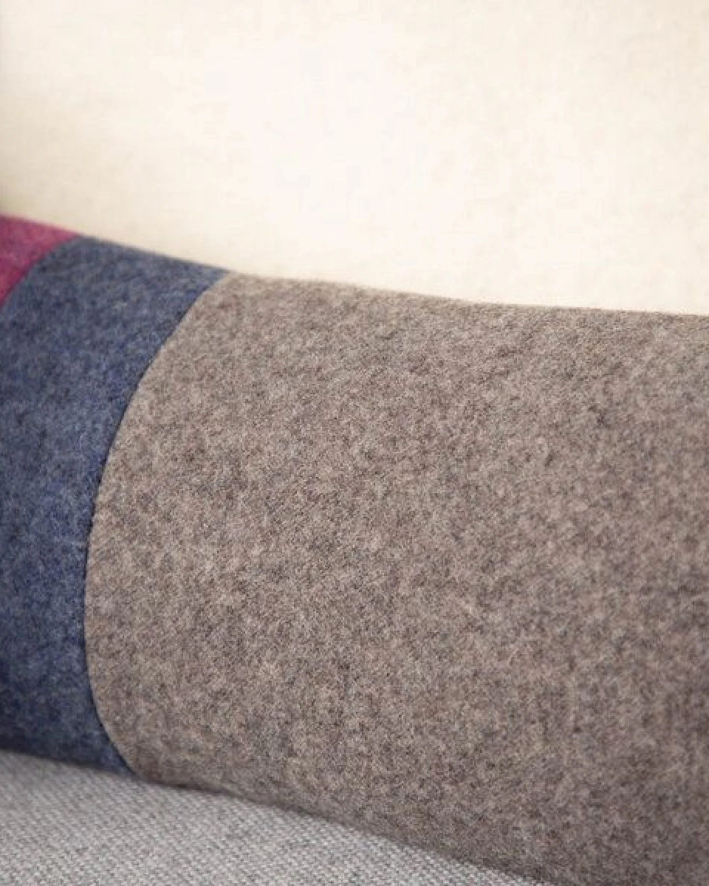 nahtur-design Rückenstützkissen aus Loden – Ansicht 3