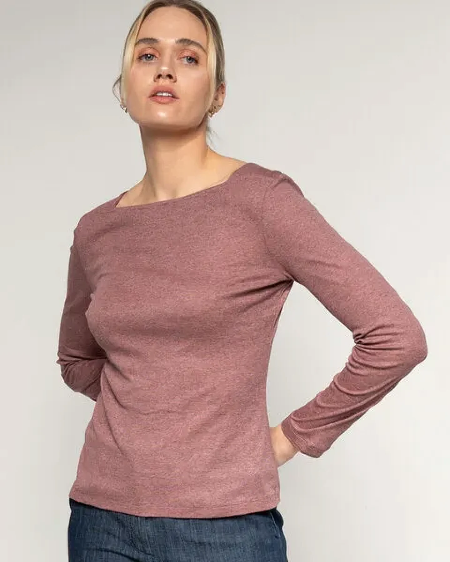 Alma & Lovis Softes Ringel-Langarmshirt aus Bio-Baumwolle – Ansicht 3