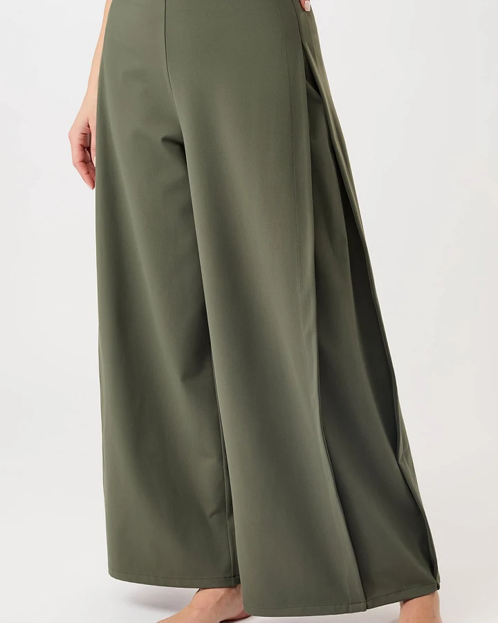 MANDALA Damen vegan Hose Extra Wide Blattgrün