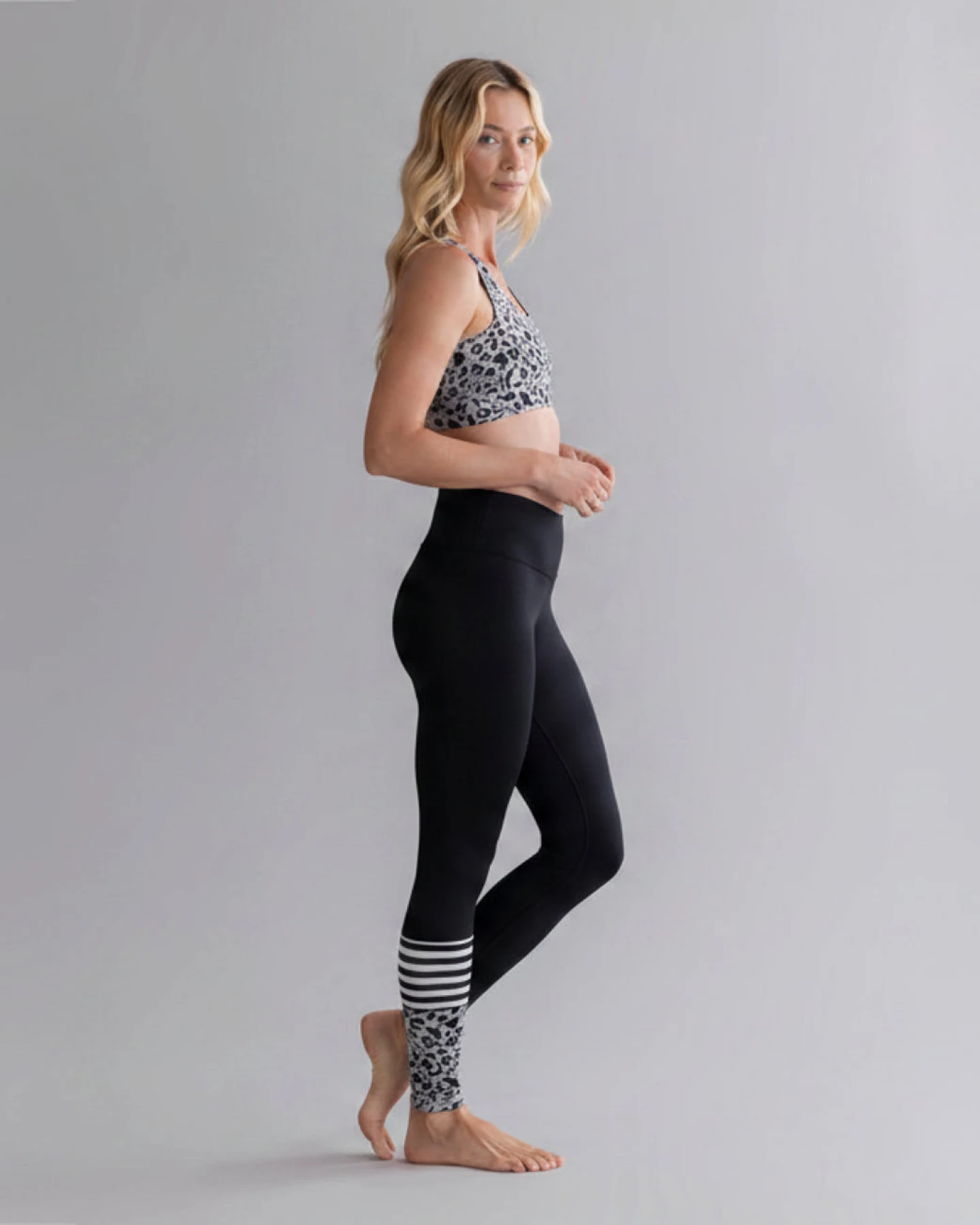 Hey Honey Leggings Surf Style - Mono Leo Stone – Ansicht 3