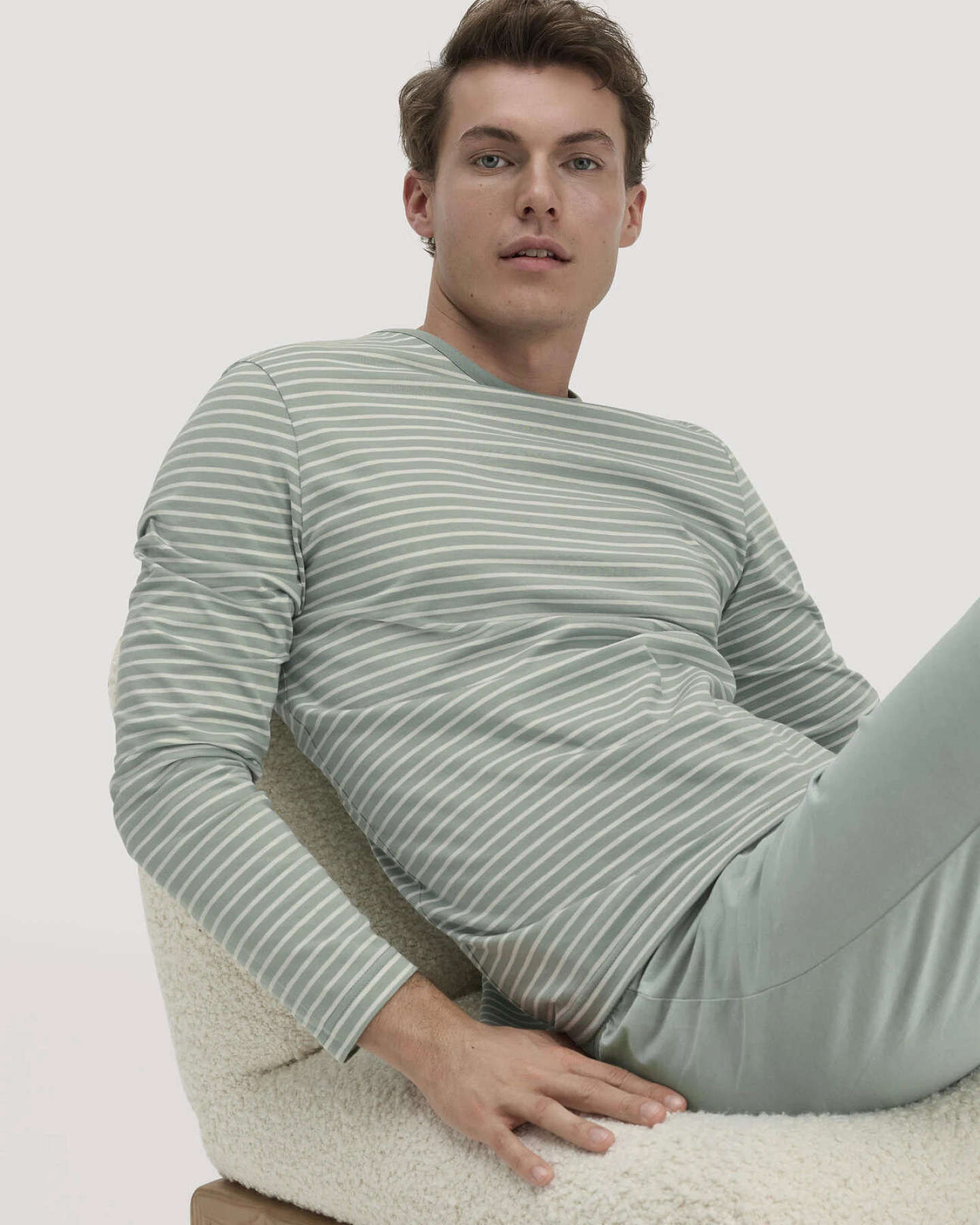 hessnatur Herren Pyjama PURE COTTON aus Bio-Baumwolle - grün - Größe 54 – Ansicht 2