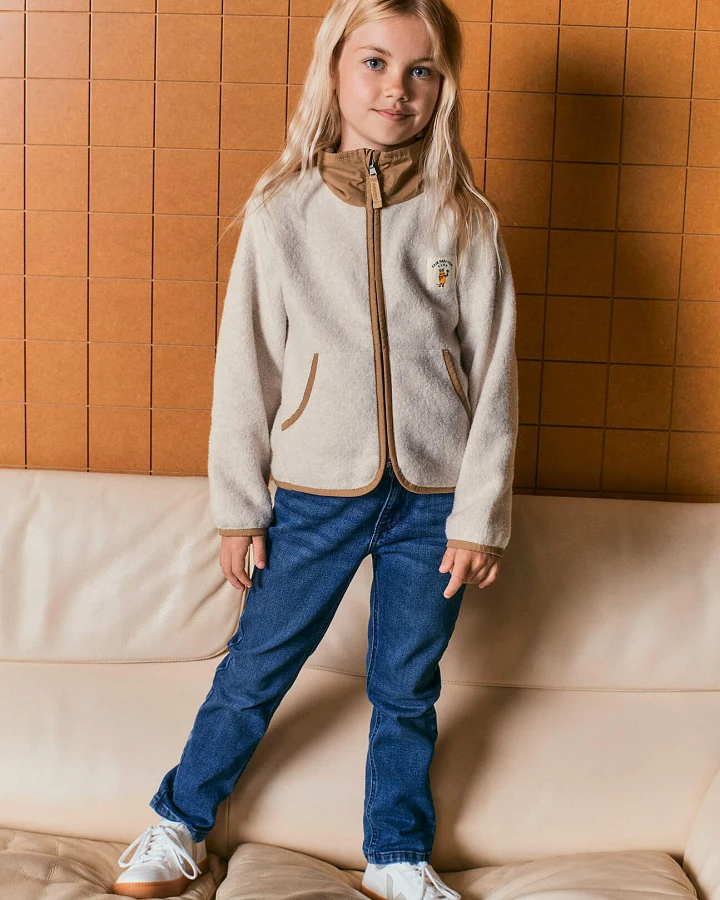 hessnatur Kinder Fleecejacke DIE MAUS aus Bio-Baumwolle - beige - Größe 98/104