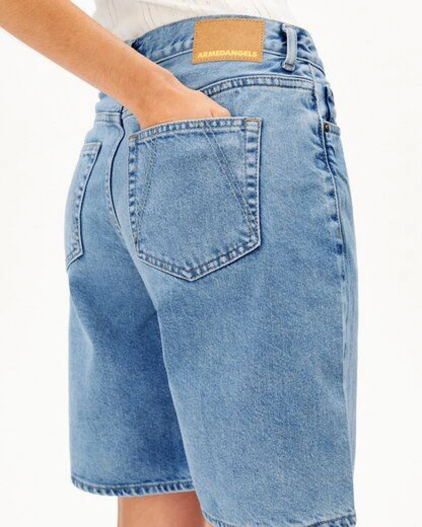 ARMEDANGELS THALINAA Damen Jeans-Shorts aus 100% recycelter Baumwolle – Ansicht 3