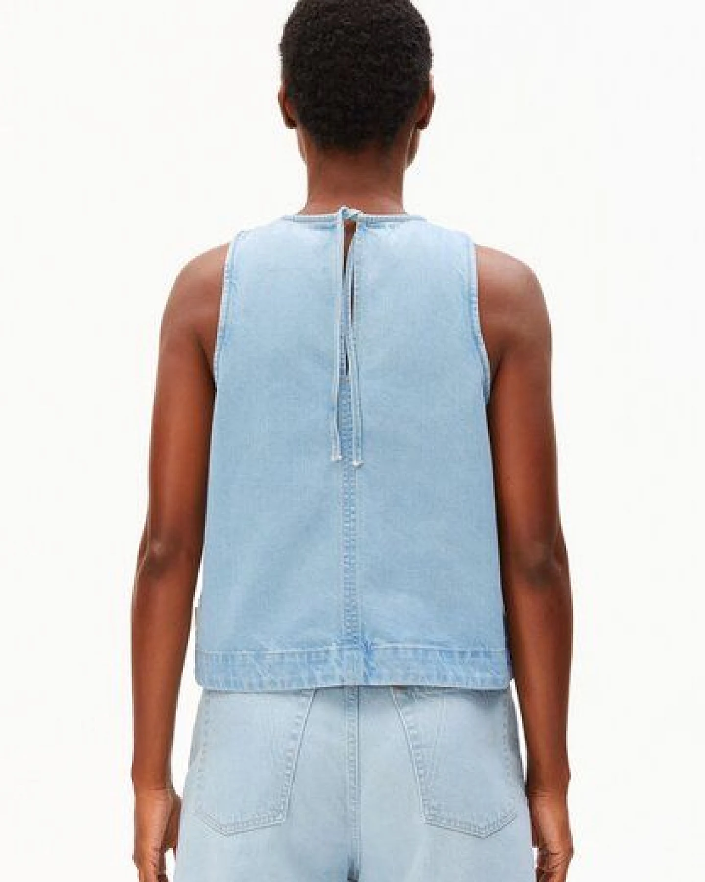 ARMEDANGELS DENIM Damen Top aus 100% recycelte Baumwolle – Ansicht 2