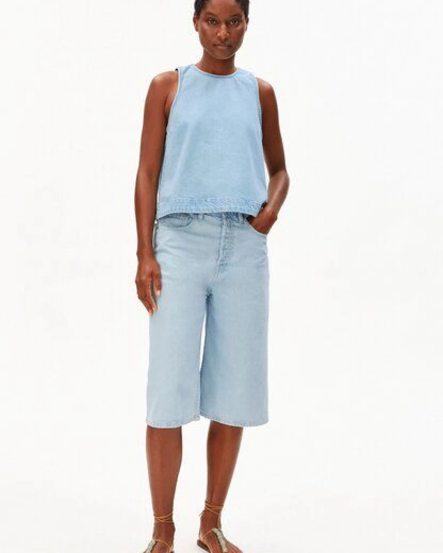 ARMEDANGELS DENIM Damen Top aus 100% recycelte Baumwolle – Ansicht 4