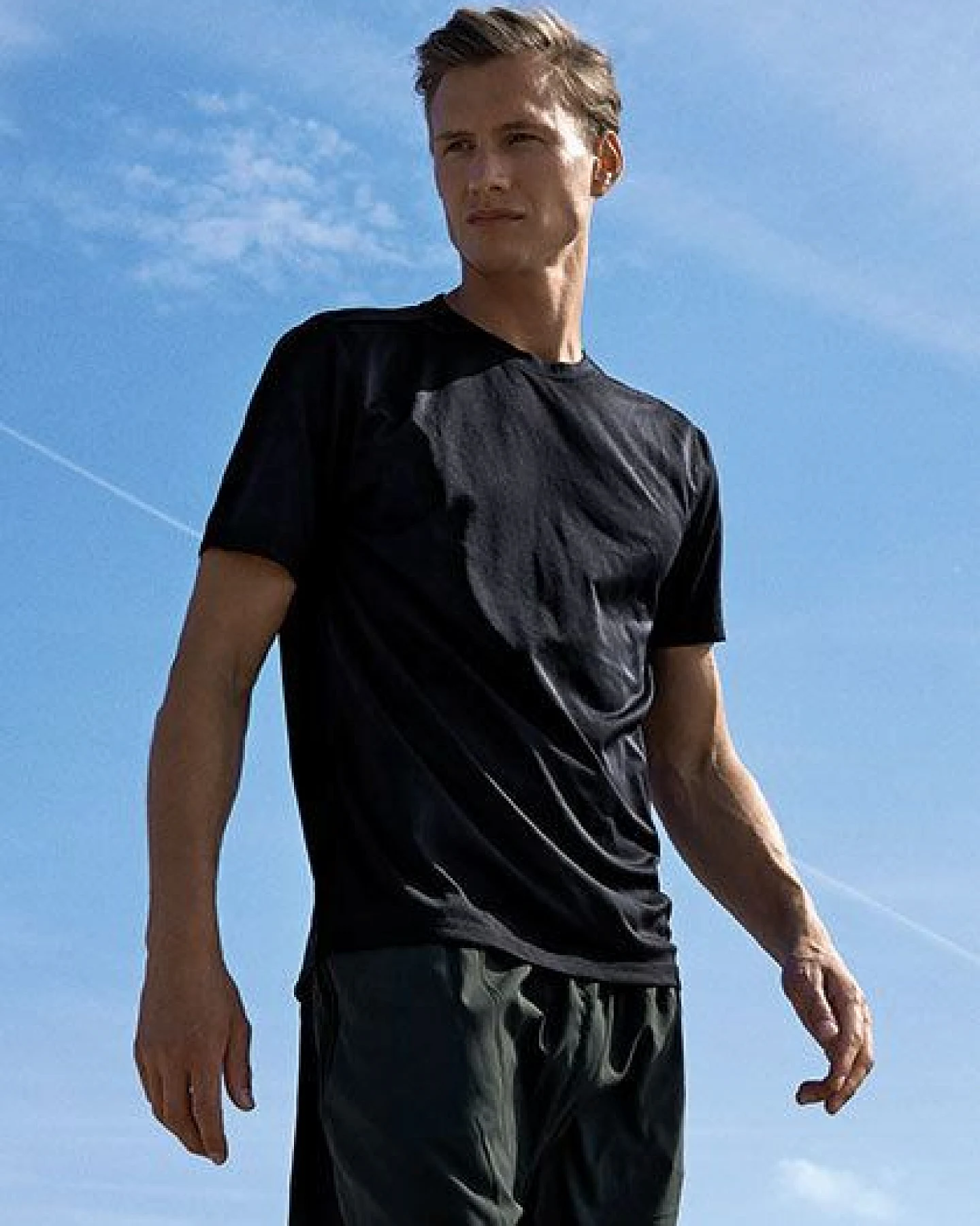 Neutral® Unisex T-Shirt Sportshirt Laufshirt Bodyfit Körpernah Schnell trocknend von Neutral RPet Recycling Polyester – Ansicht 2