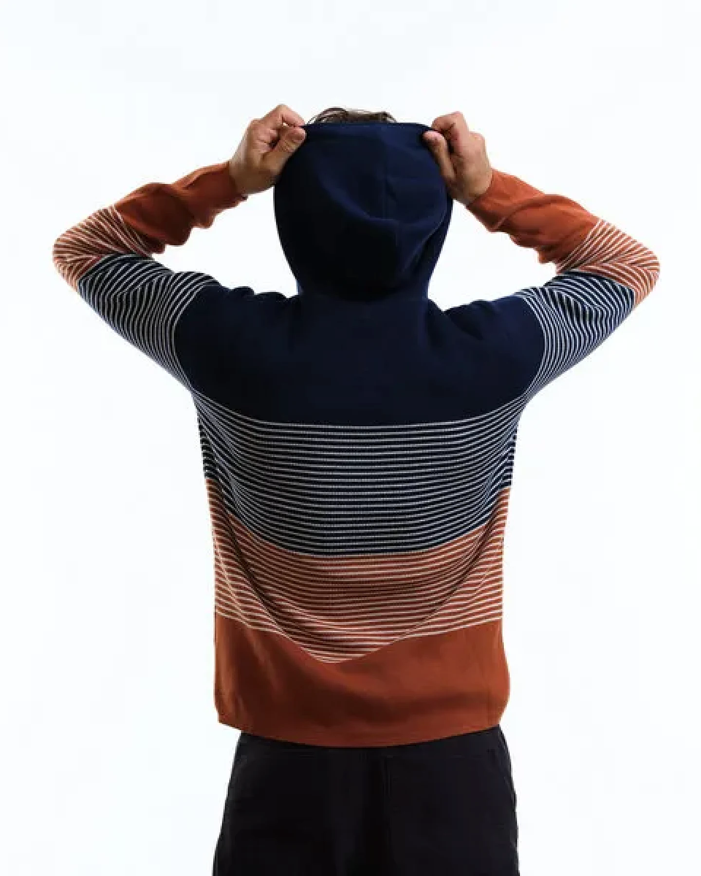 GARY MASH Strickpullover Edmundston mit Kapuze aus Biobaumwolle – Ansicht 2
