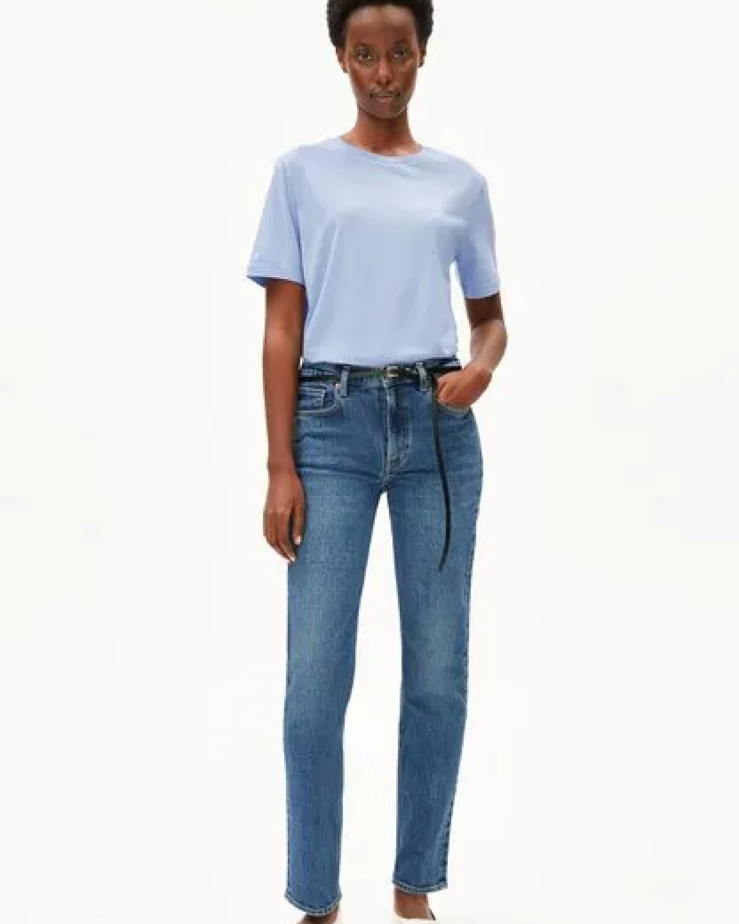 ARMEDANGELS LUALAA Damen T-Shirt aus Bio-Baumwolle – Ansicht 4