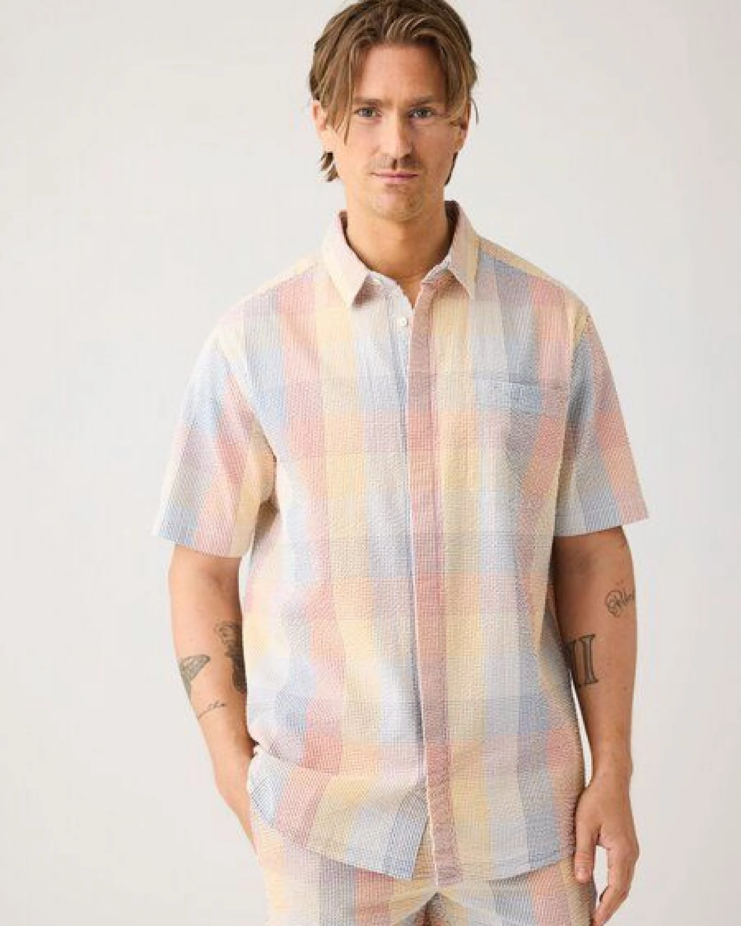 KnowledgeCotton Apparel Lockeres kurzarm Seersucker-Hemd aus Bio-Baumwolle – Ansicht 2