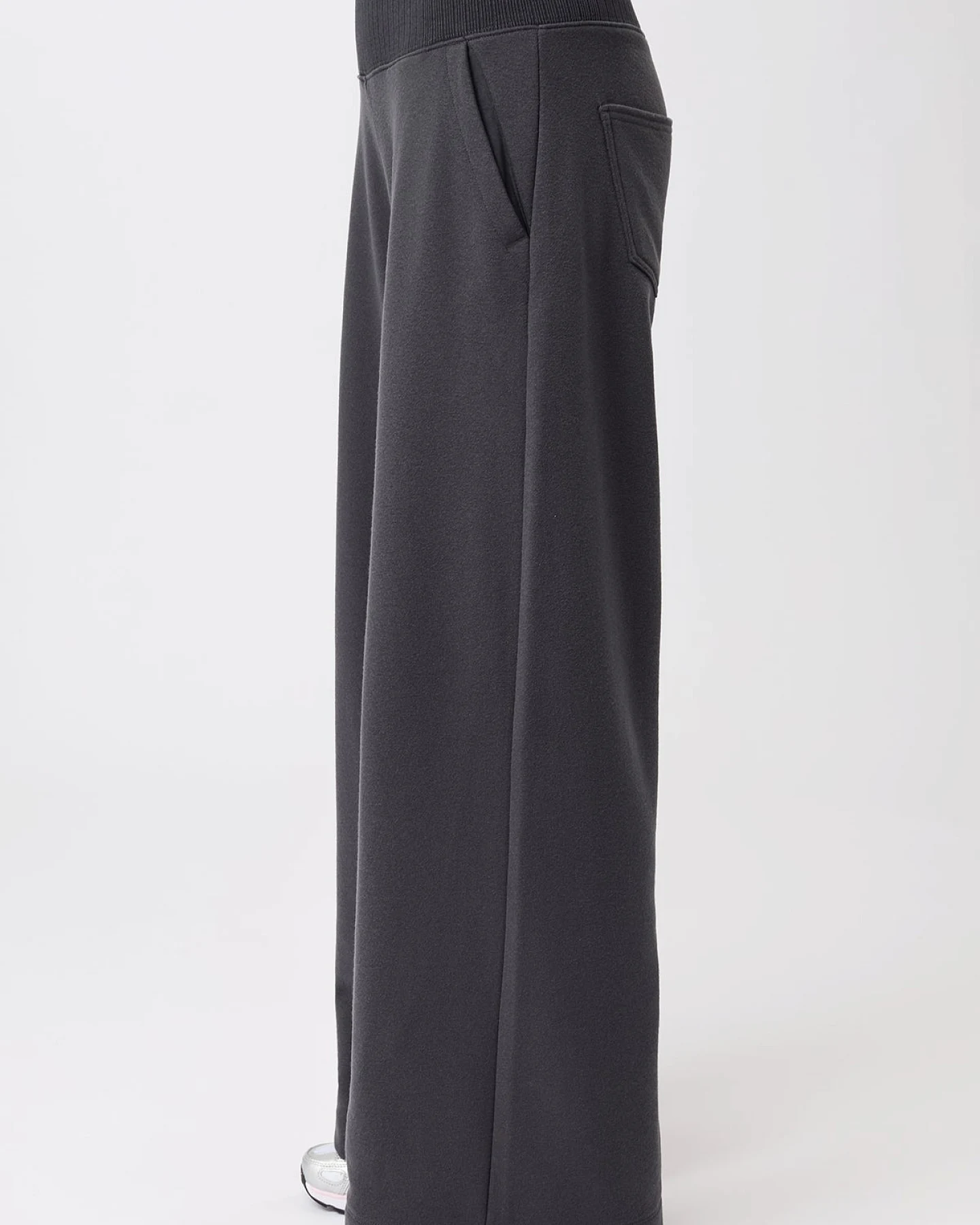 MANDALA Damen vegan Hose Surfers Vibe In Grau – Ansicht 2