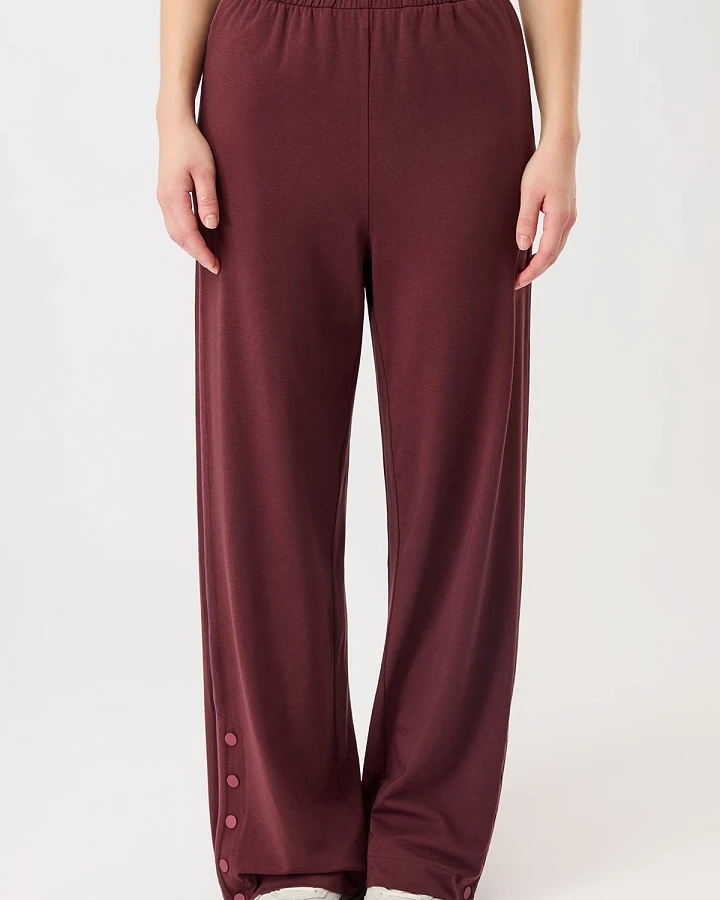 MANDALA Damen vegan Jogginghose Ruby