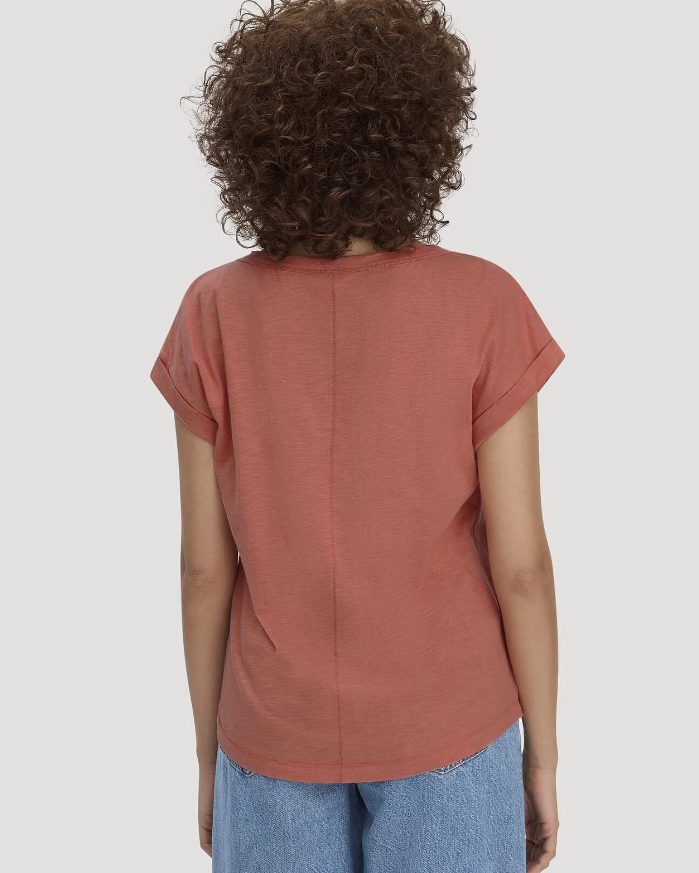 hessnatur Damen Light Slub T-Shirt Relaxed aus Bio-Baumwolle - orange - Größe 48 – Ansicht 3