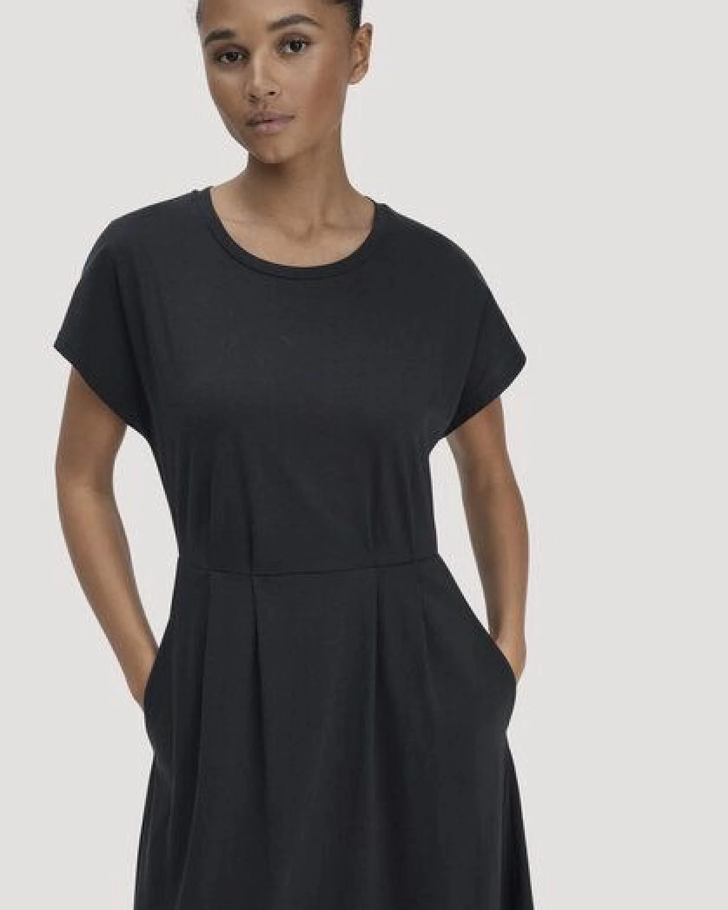 hessnatur Jersey Kleid Knöchellang Relaxed aus reiner Bio-Baumwolle – Ansicht 2