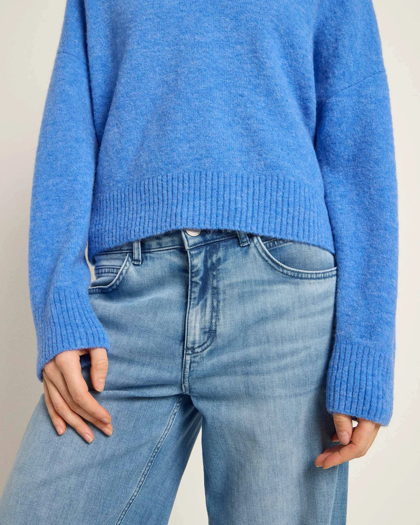 Pullover mit V-Ausschnitt – Ansicht 3