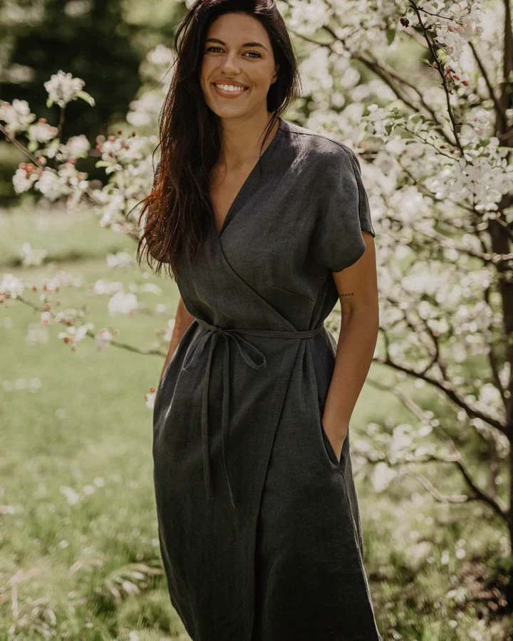 AmourLinen Damen vegan Wickelkleid Olivia Anthrazit