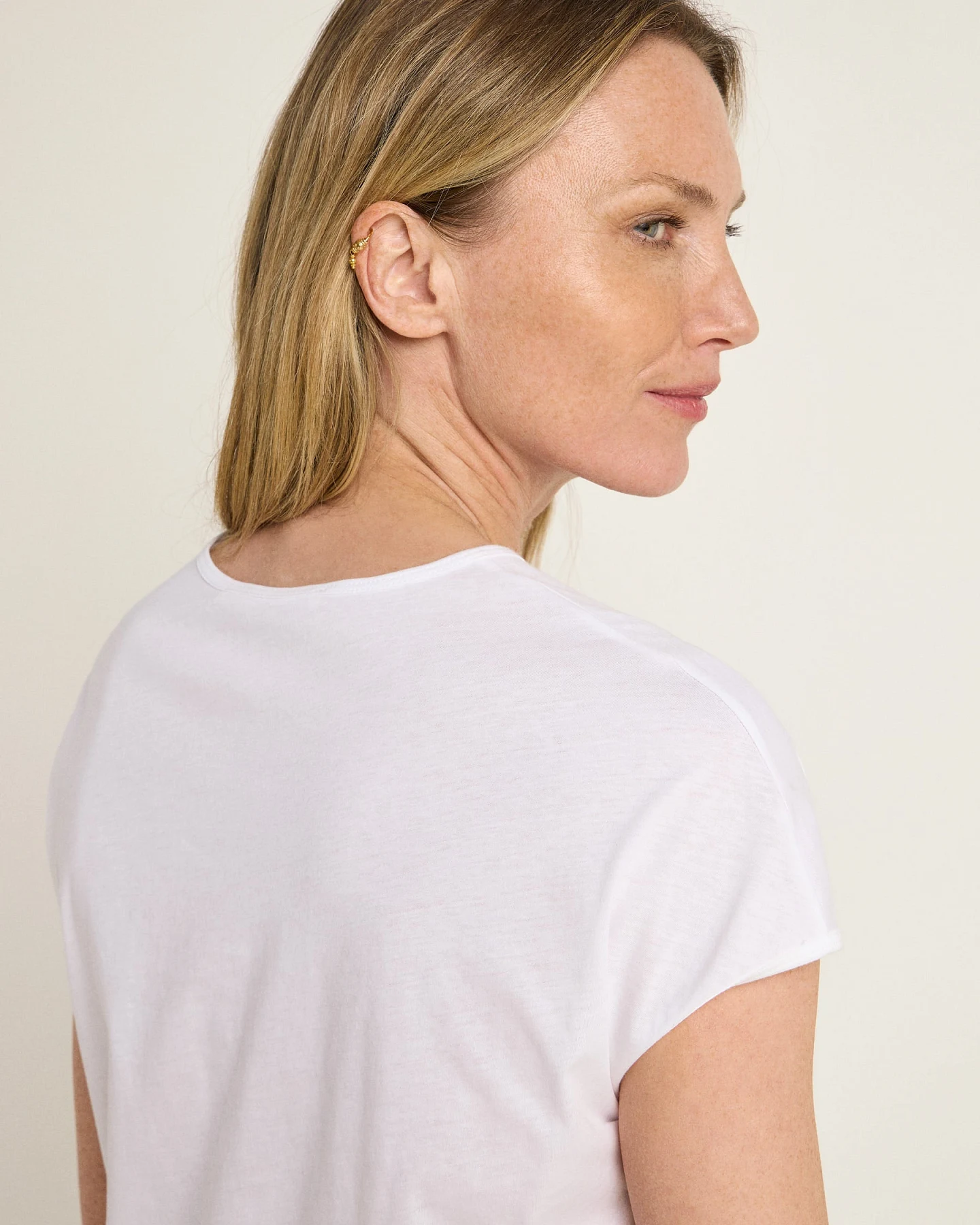 Shirt (GOTS) mit überschnittener Schulter – Ansicht 4