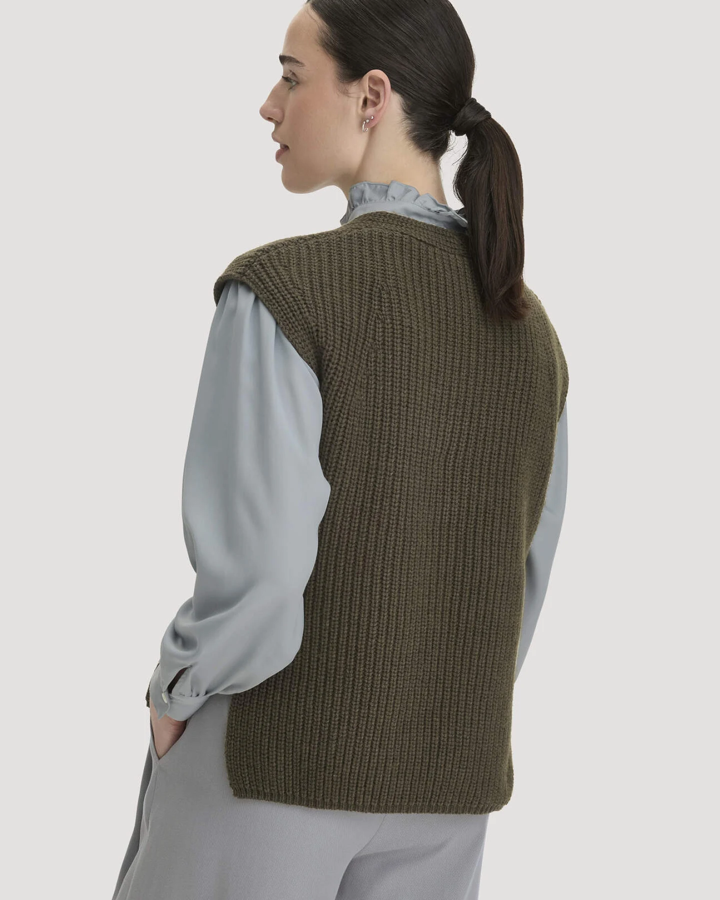 hessnatur Damen Strick Pullover Relaxed aus Bio-Baumwolle und Schurwolle - grün - Größe L – Ansicht 3