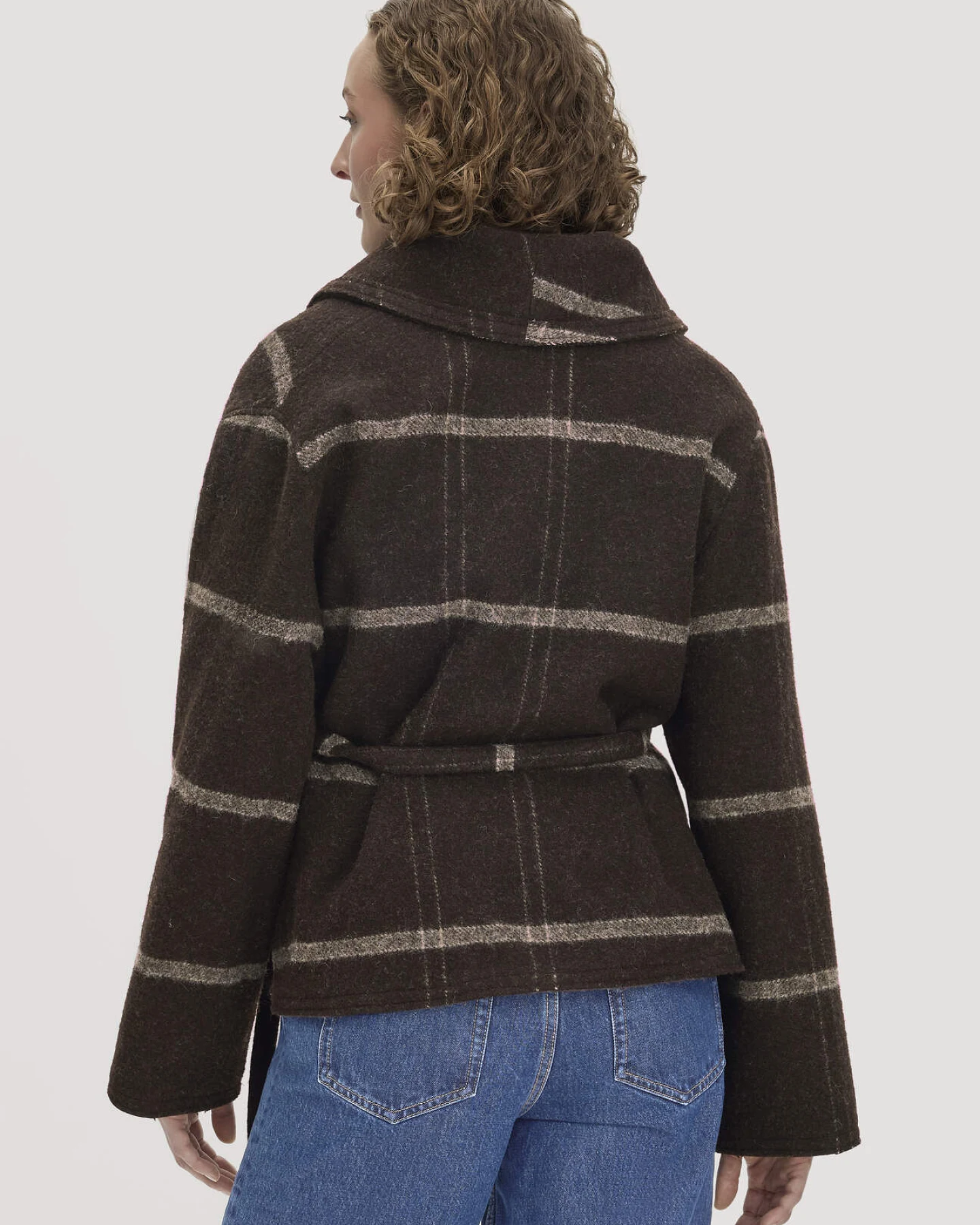 hessnatur Damen Rhön-Poncho Relaxed aus Rhönwolle und europäischer Schurwolle - braun - Größe L – Ansicht 3