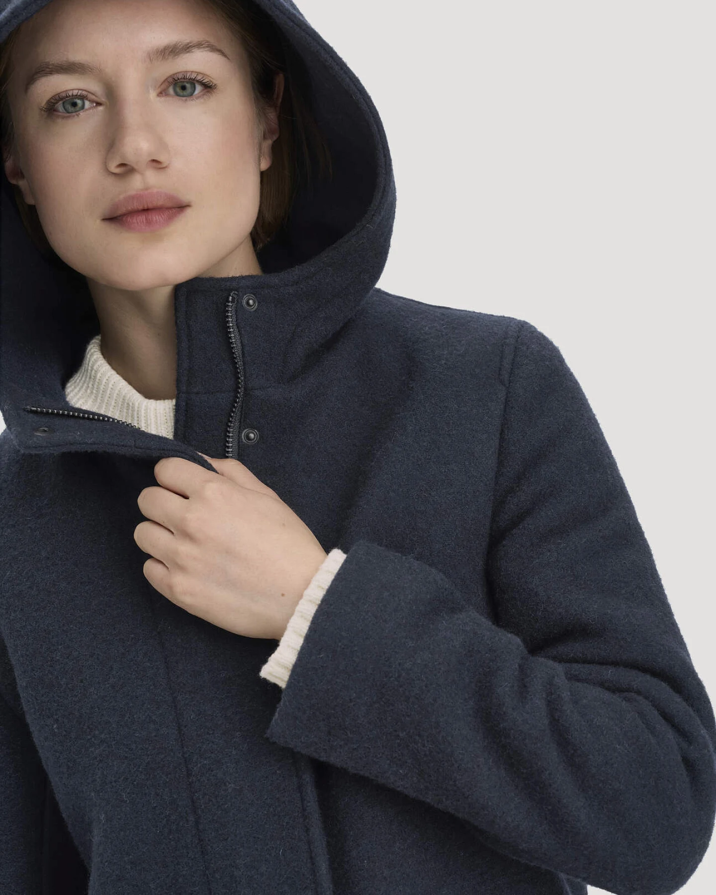 hessnatur Damen Rhön-Parka mit Kapuze Regular aus Rhönwolle und europäischer Schurwolle - blau - Größe 38 – Ansicht 4
