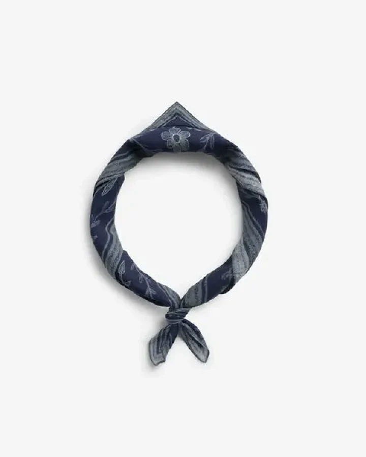 Produktseite: Rotholz - Tuch Flowery Bandana