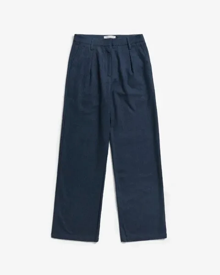 Blau