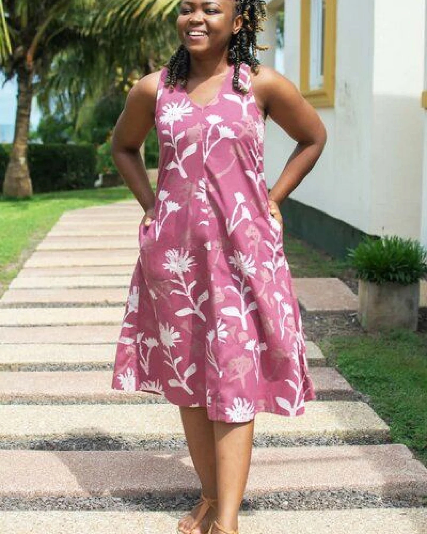 Global Mamas Bio Kleid - OAKLYNN - Mod/Rosewood/Rings/Diamonds – Ansicht 2