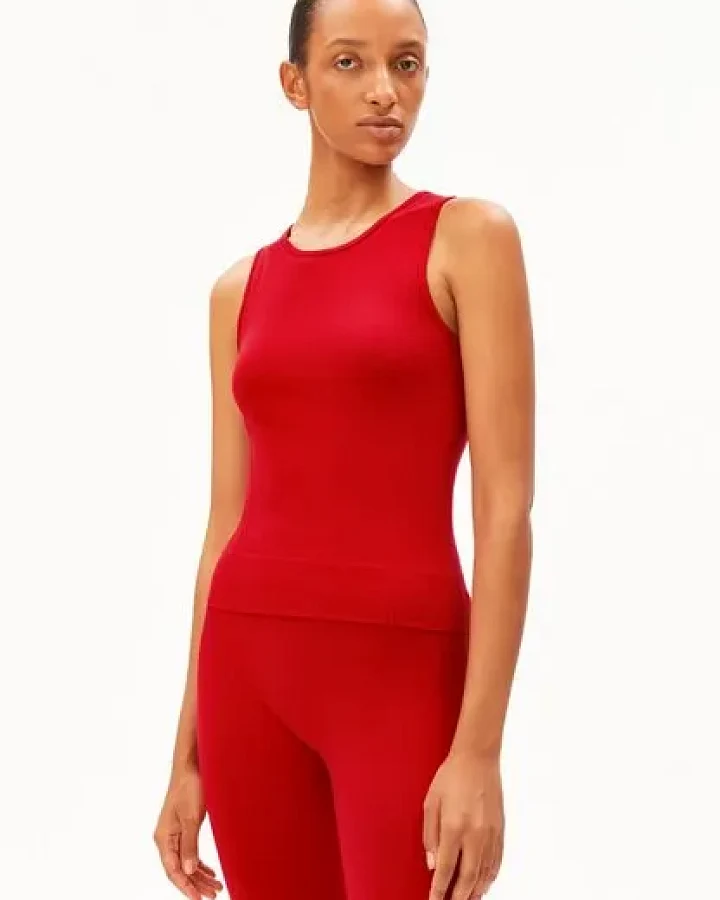 Produktseite: ARMEDANGELS SEAMLESS Damen Activewear-Top aus TENCEL Lyocell Mix