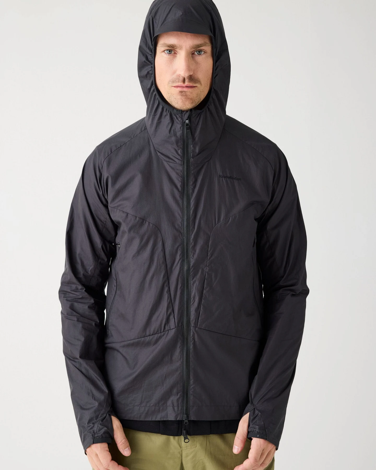 KnowledgeCotton Apparel Herren vegan Jacke Vent Ripstop 90 Schwarz – Ansicht 2