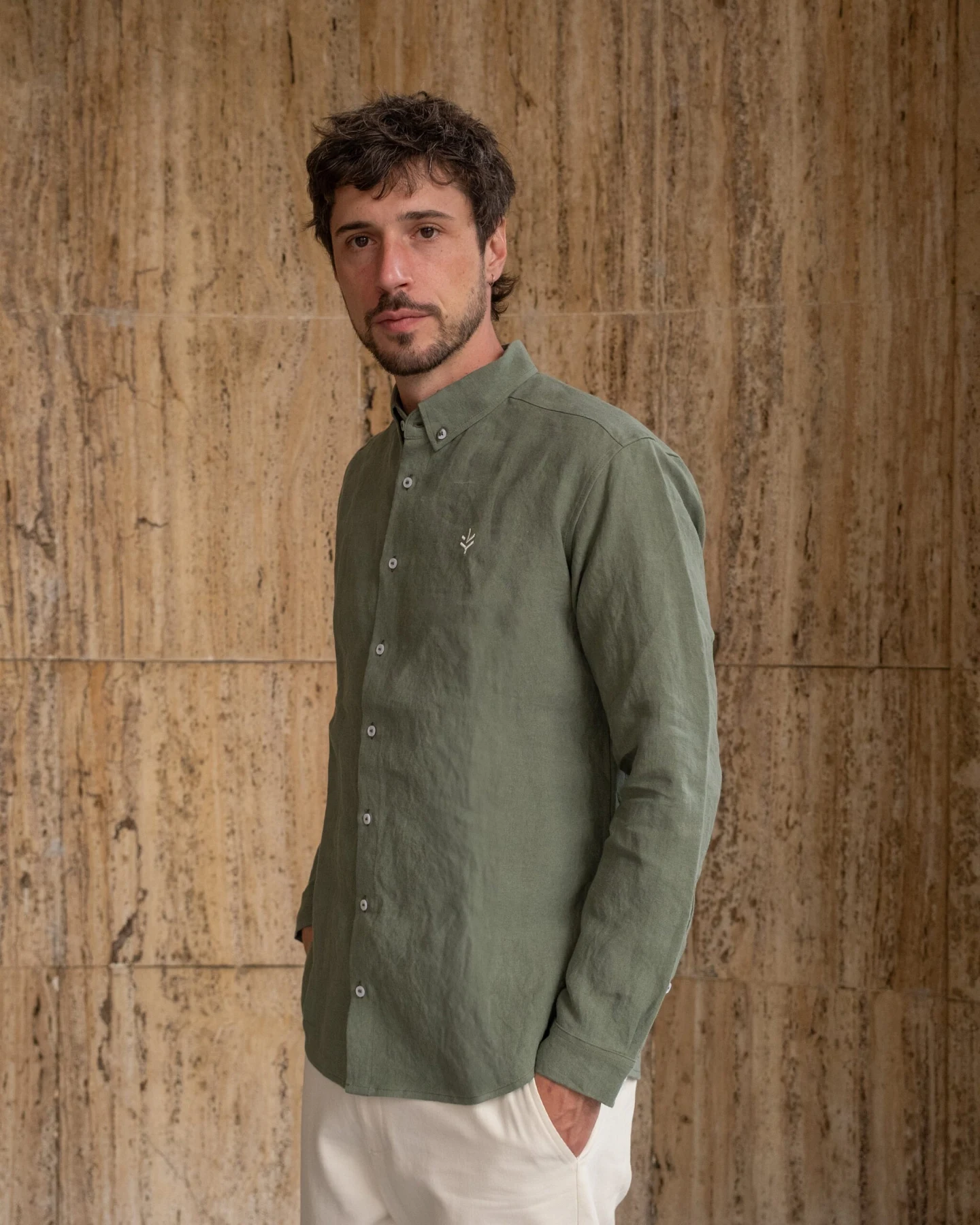 Lucid Collective Herren vegan Hemd Legacy Khaki – Ansicht 2
