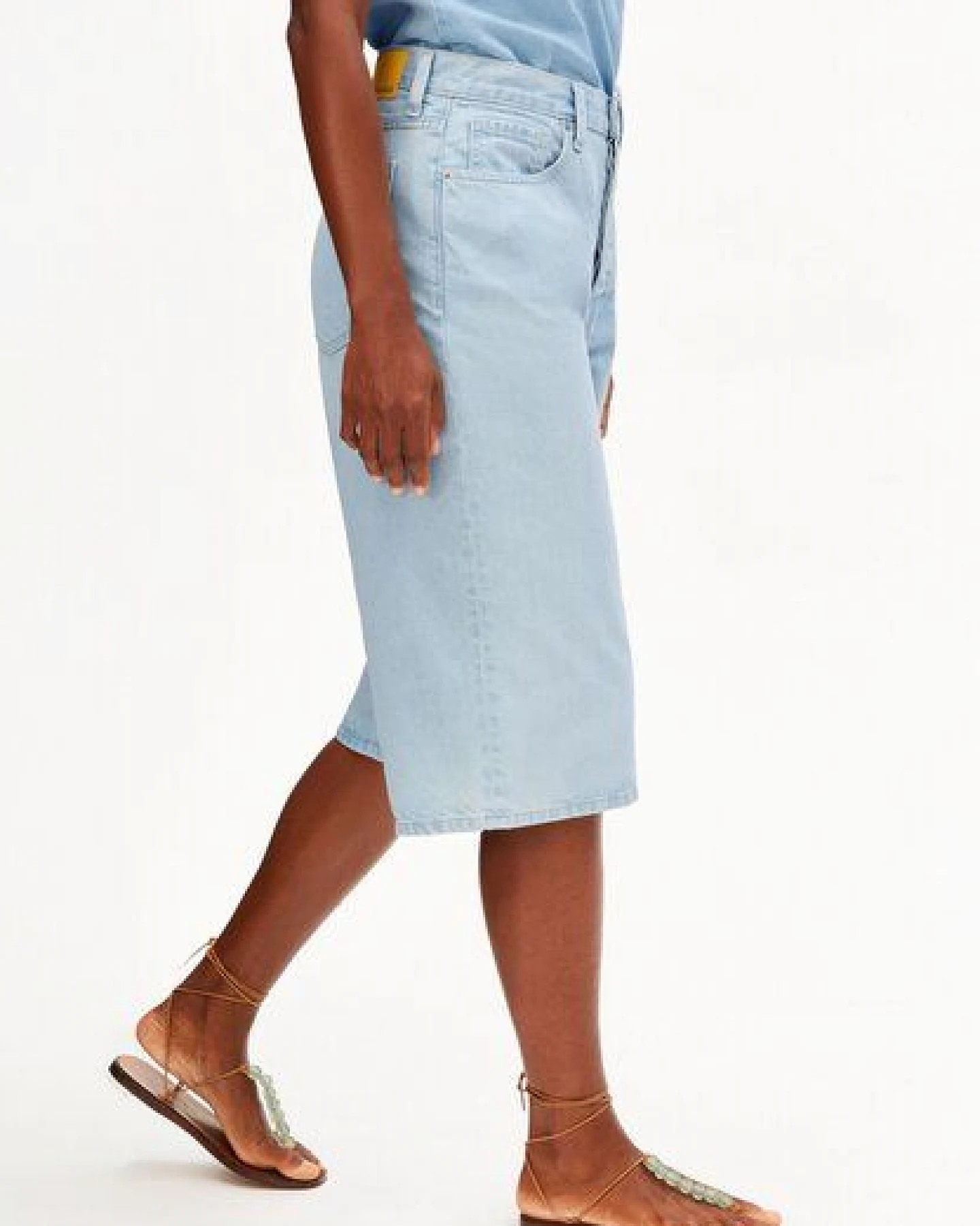 ARMEDANGELS CITY Damen Jeans-Shorts aus 100% recycelter Baumwolle – Ansicht 4